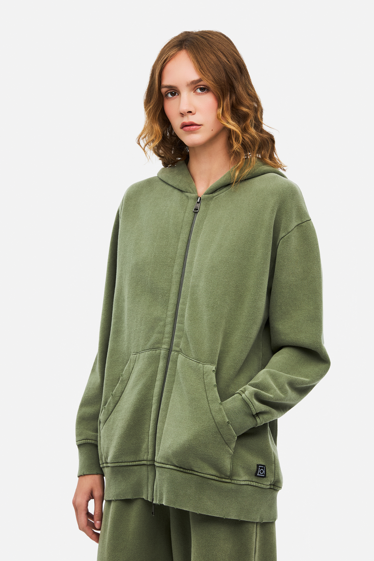 OVERSIZED FULLZIP WITH DESTROYS