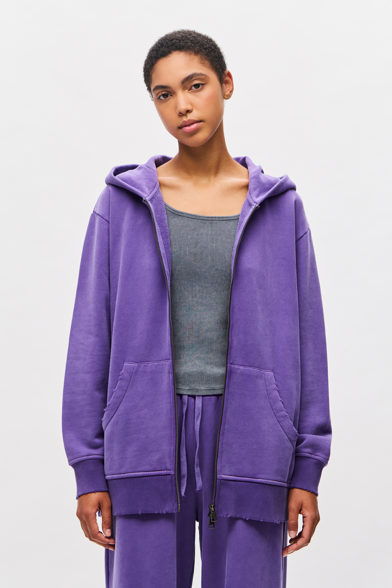 OVERSIZED FULLZIP WITH DESTROYS