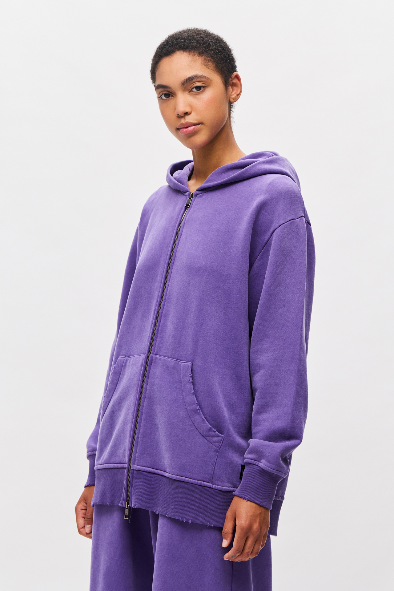 OVERSIZED FULLZIP WITH DESTROYS