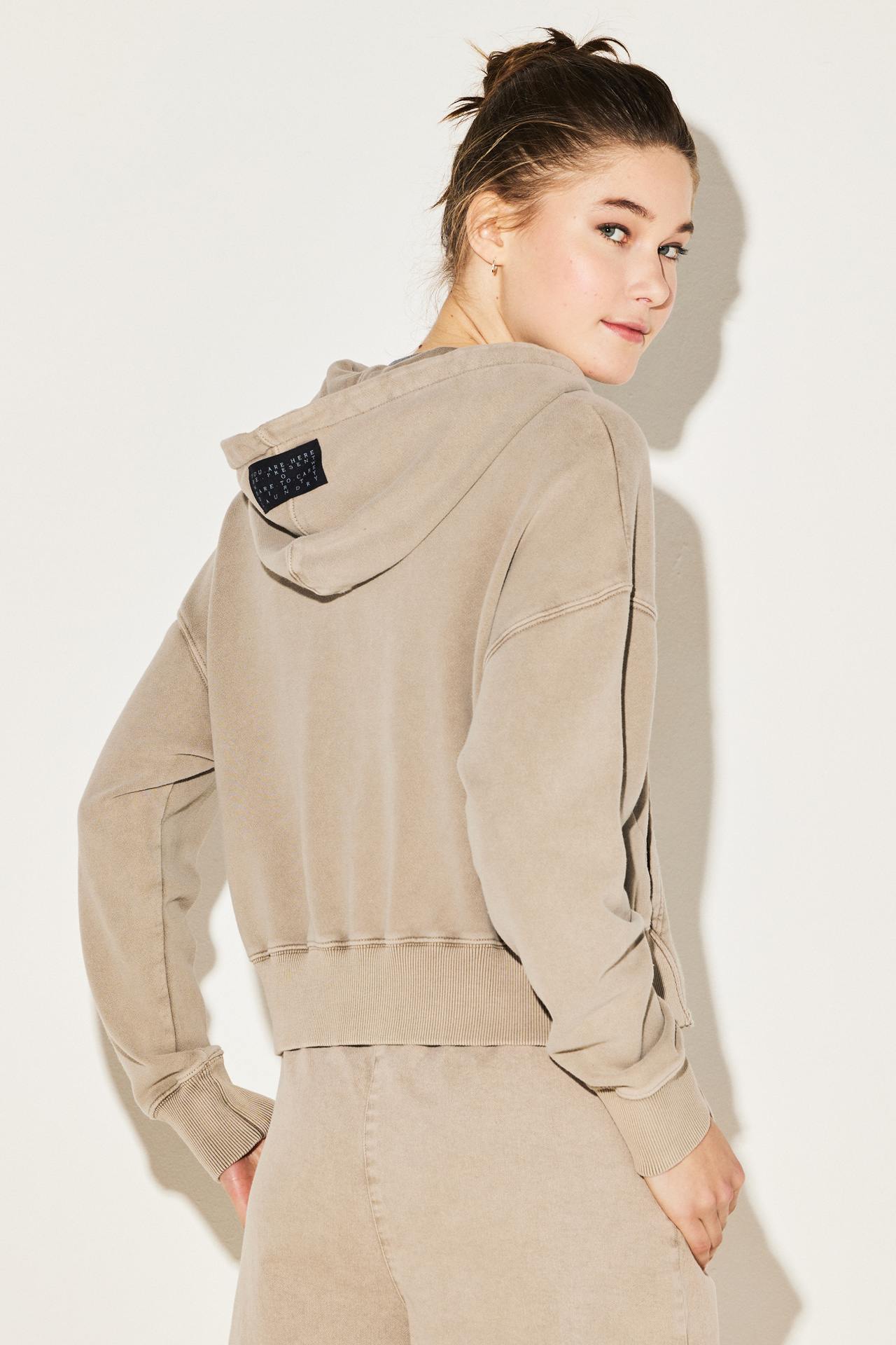 Relaxed Boxy Fullzip