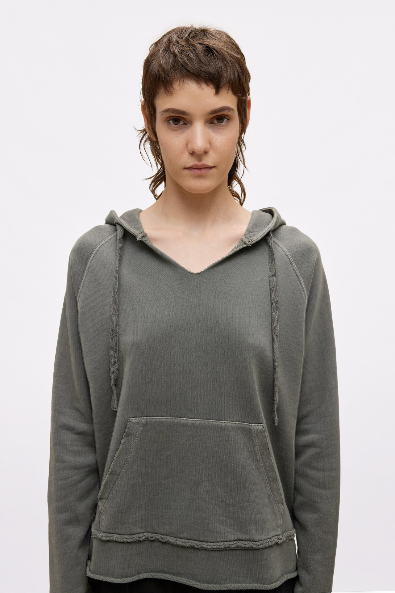 Raw EdgeDetail Hoodie