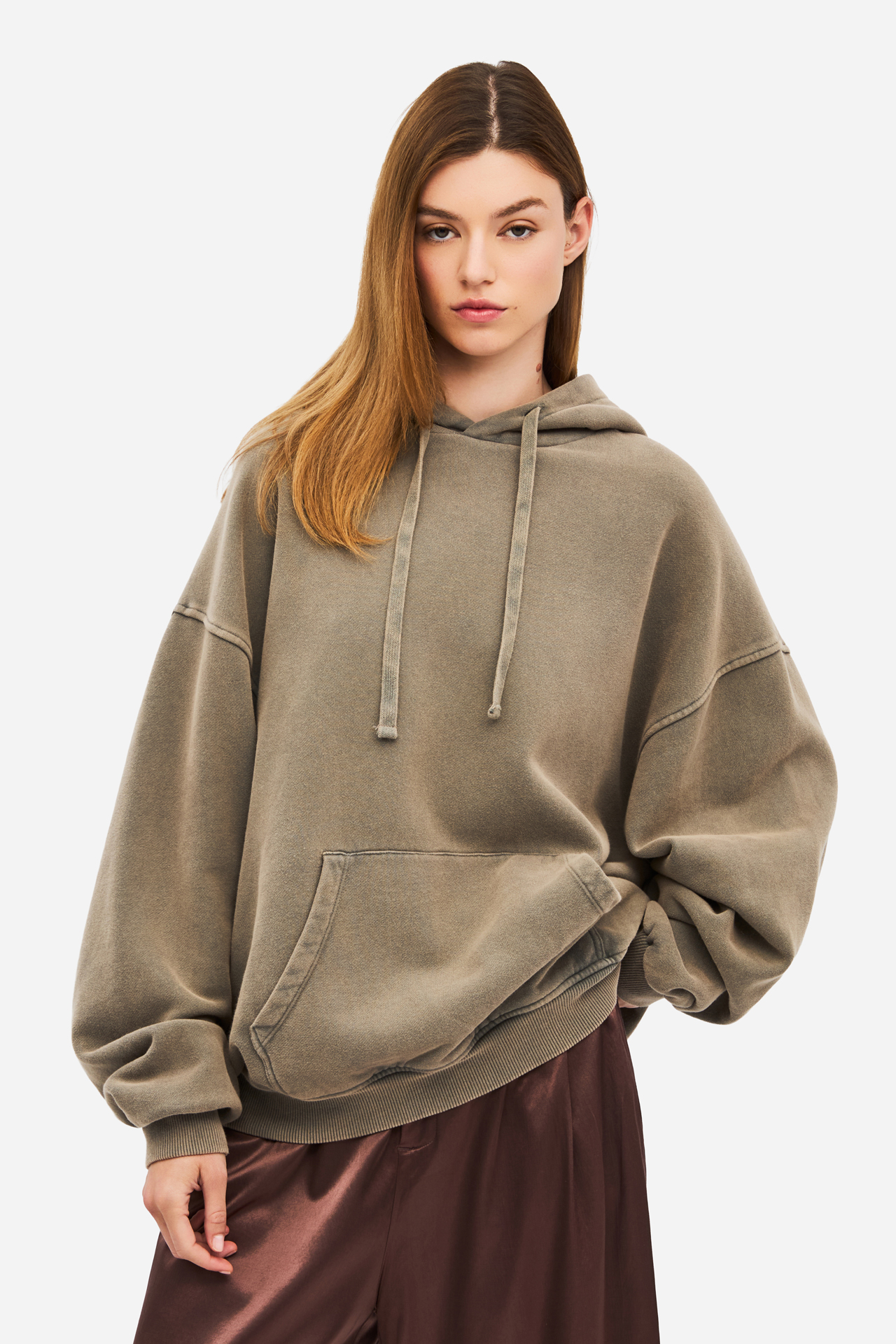 OVERSIZED HOODIE