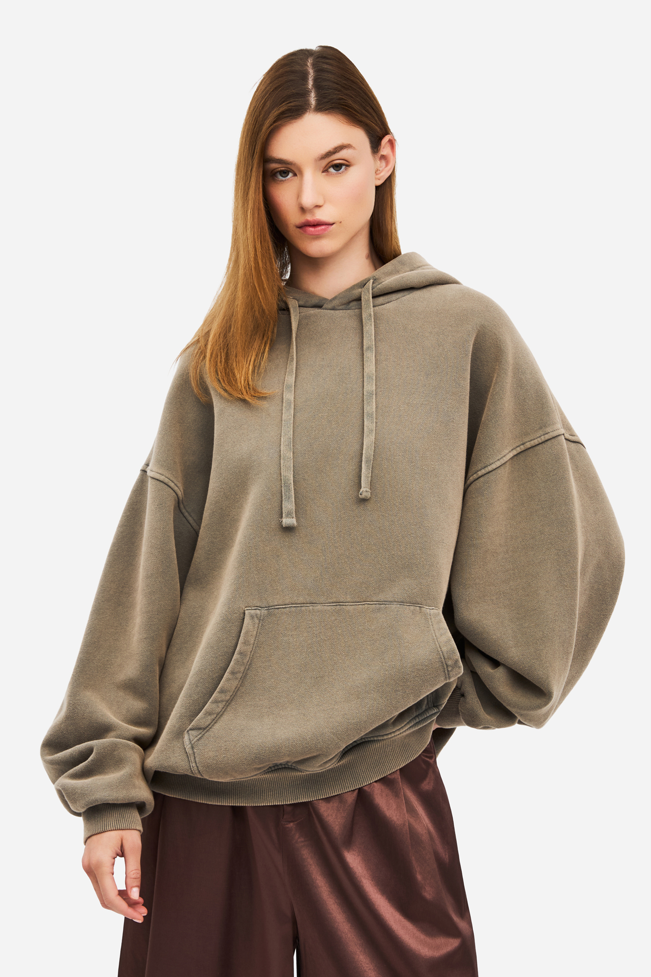 OVERSIZED HOODIE