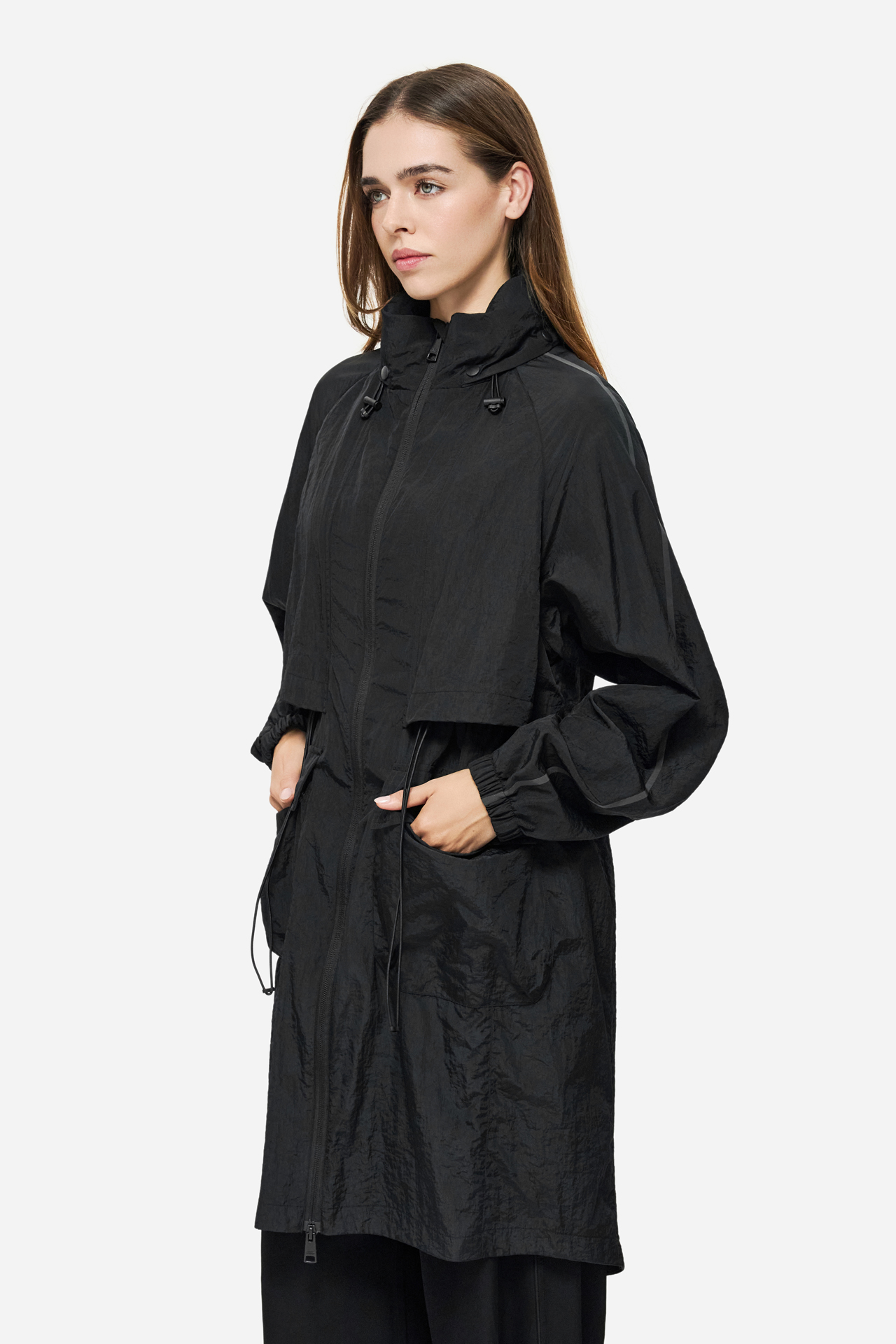 LIGHTWEIGHT PARKA