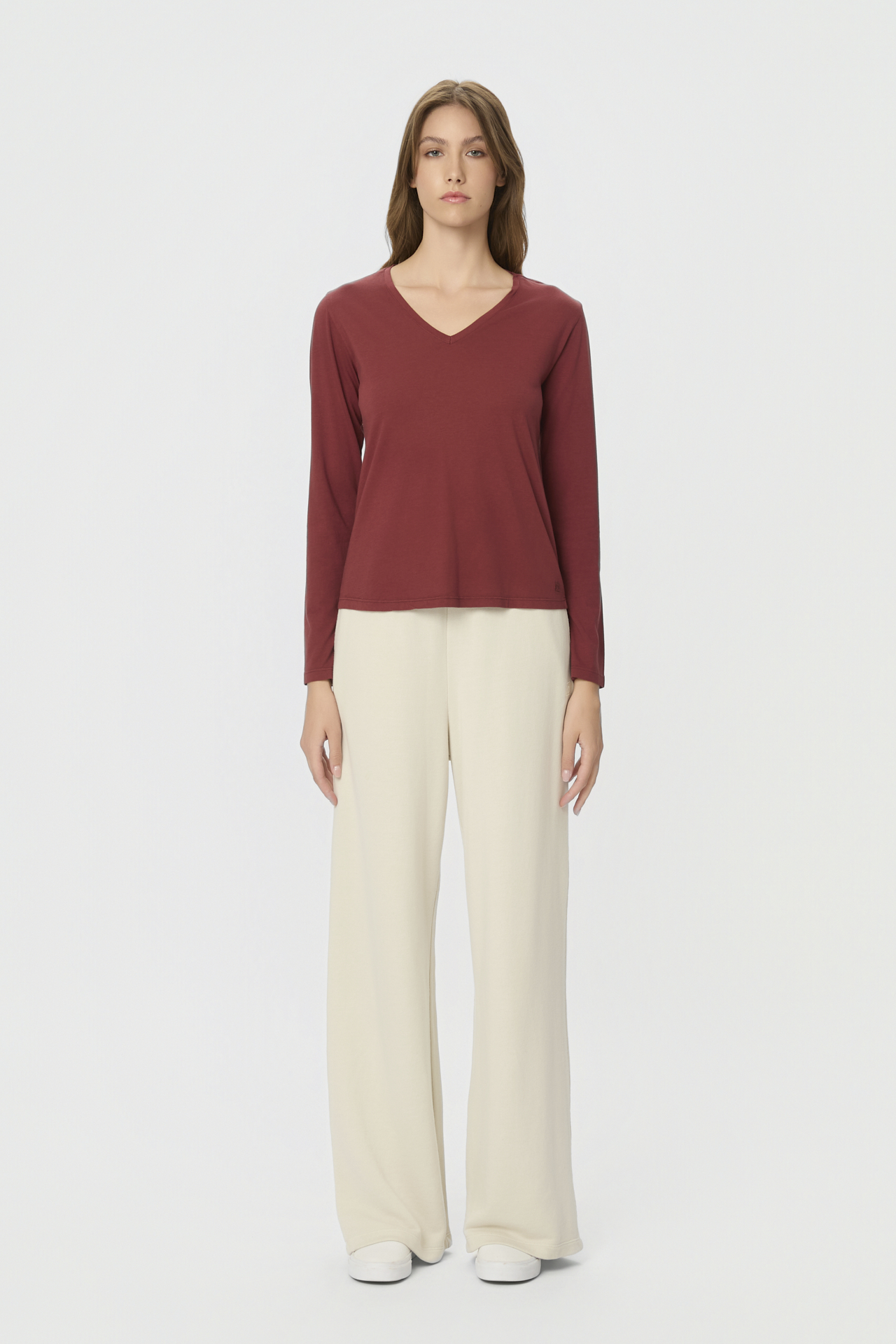 V-NECK LONGSLEEVE