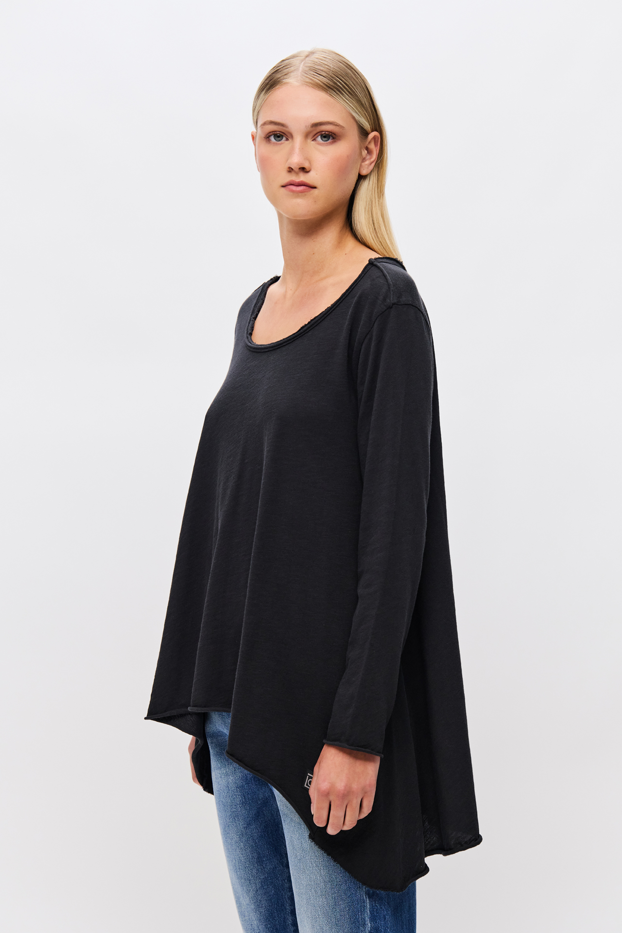 ASSYMETRIC SLUB LONGSLEEVE