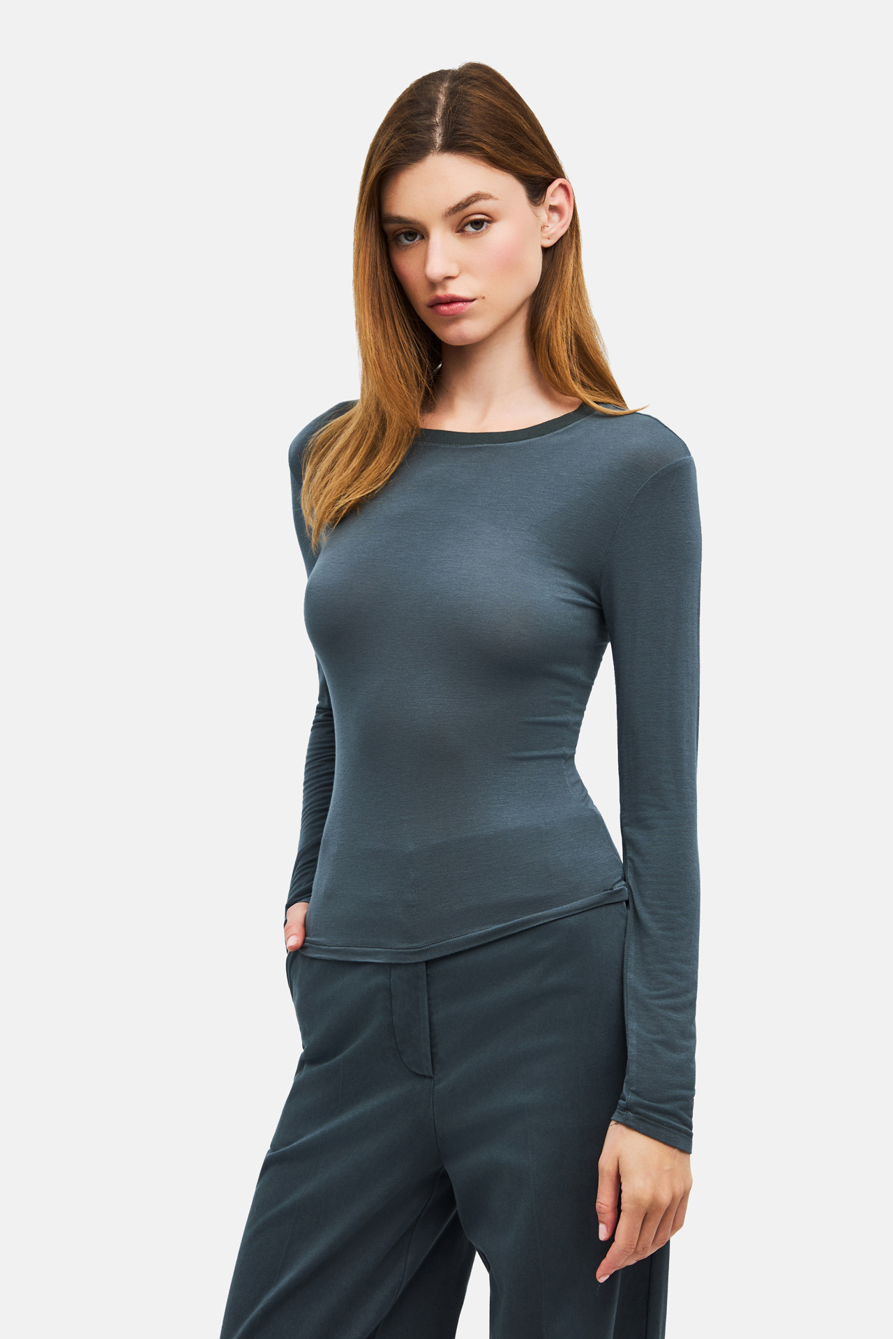 SLIM FIT LONGSLEEVE