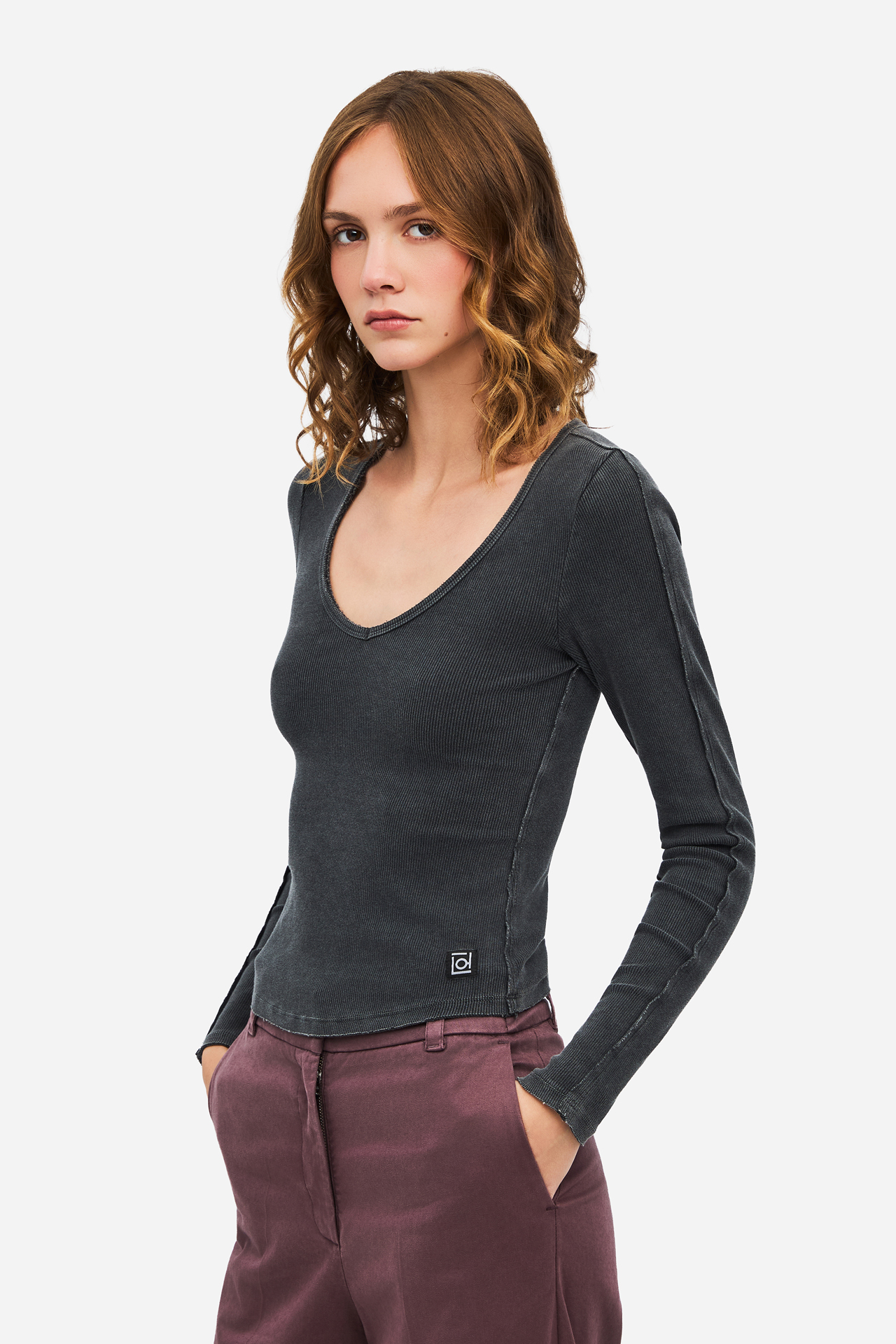 V NECK RIB LONGSLEEVE