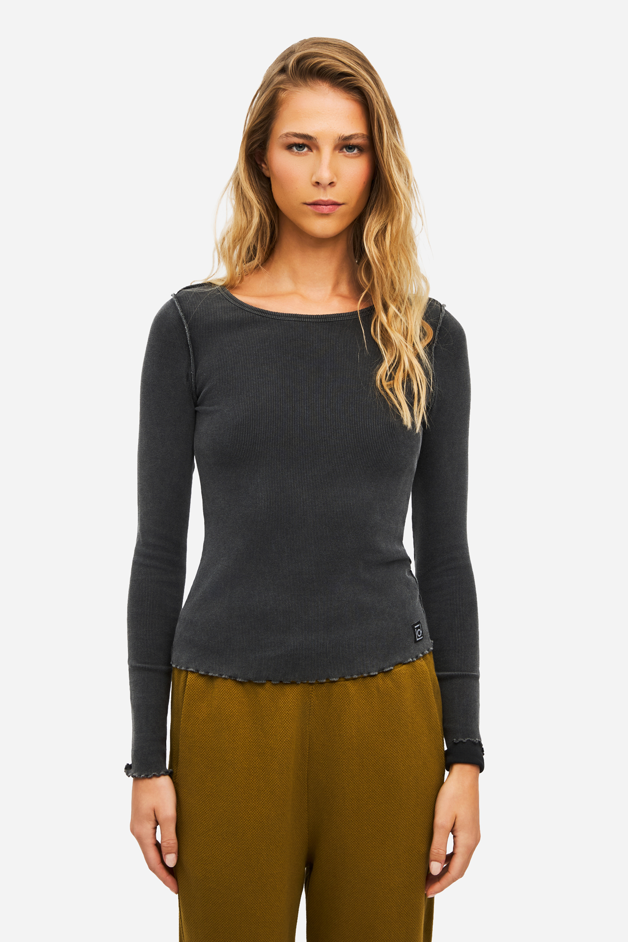 SLIMFIT LONGSLEEVE WITH REVERSE SEAMS