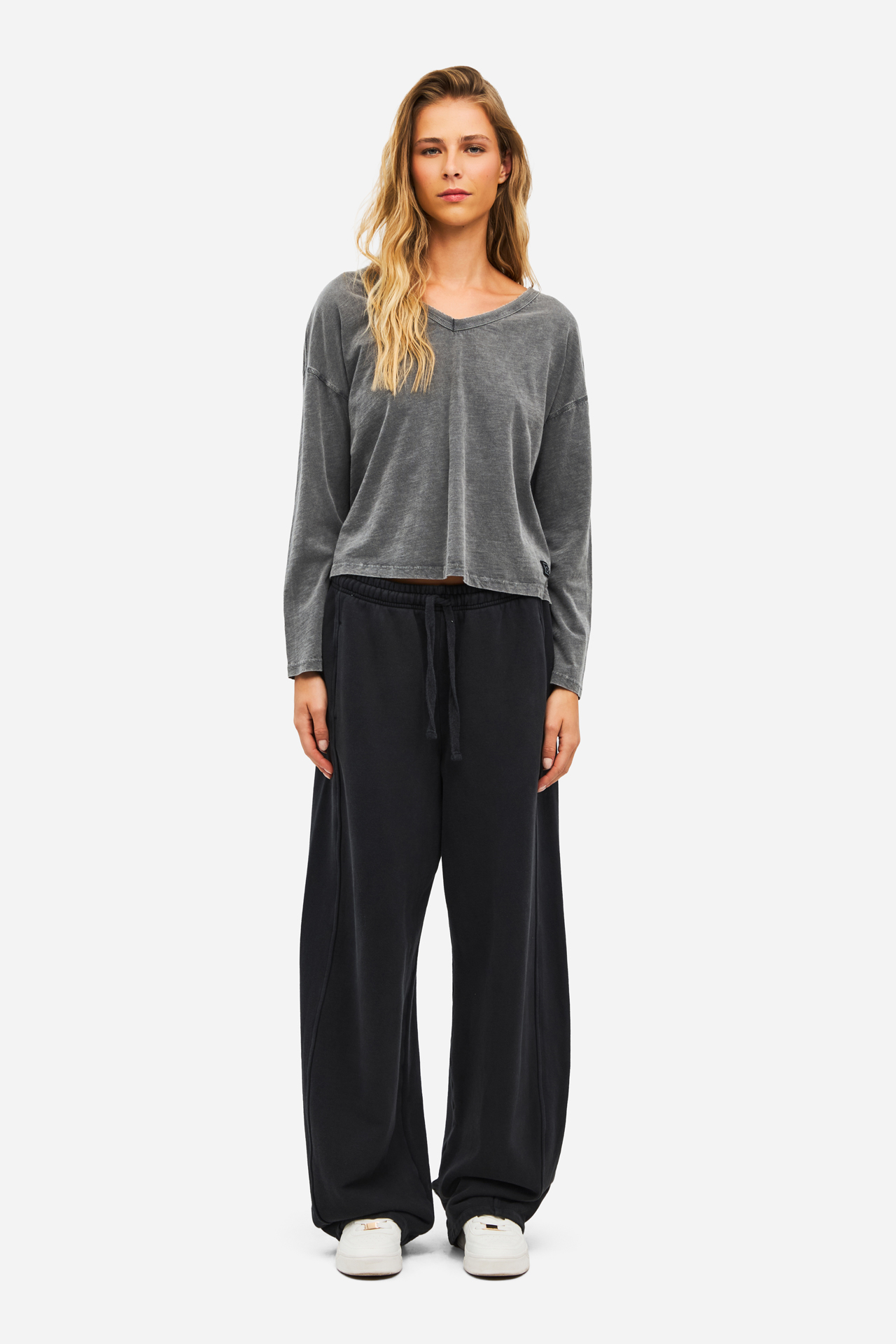 V NECK RELAXED LONGSLEEVE