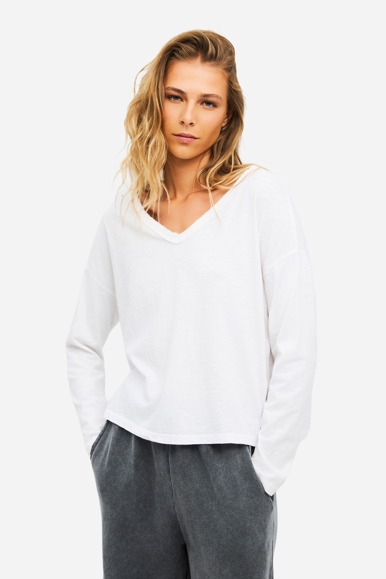 V NECK RELAXED LONGSLEEVE