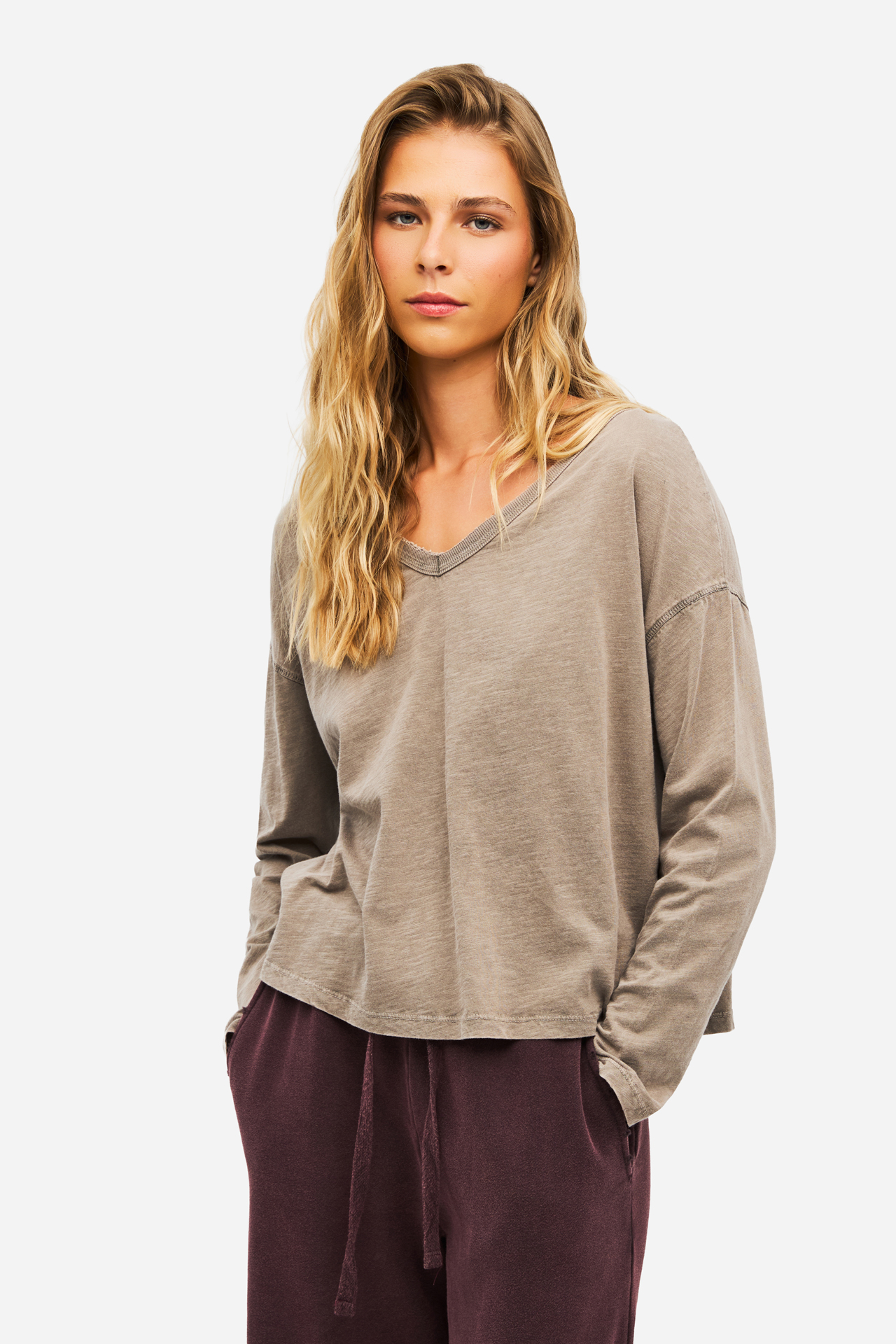 V NECK RELAXED LONGSLEEVE