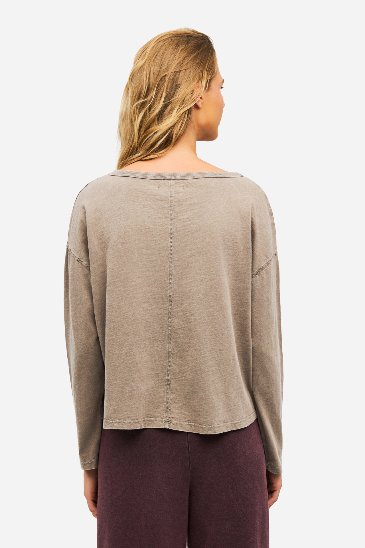 V NECK RELAXED LONGSLEEVE