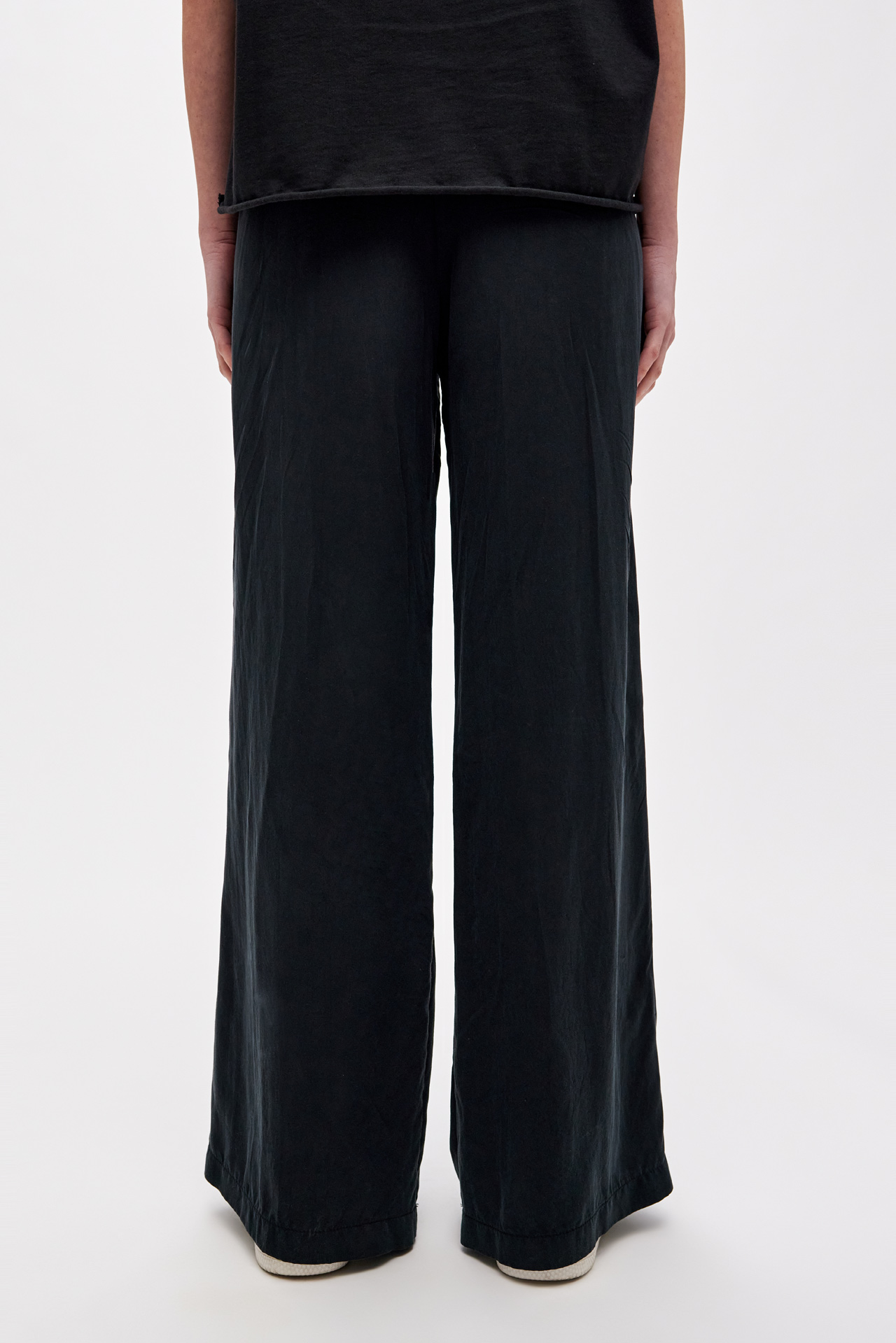 Pants With Side Cuts