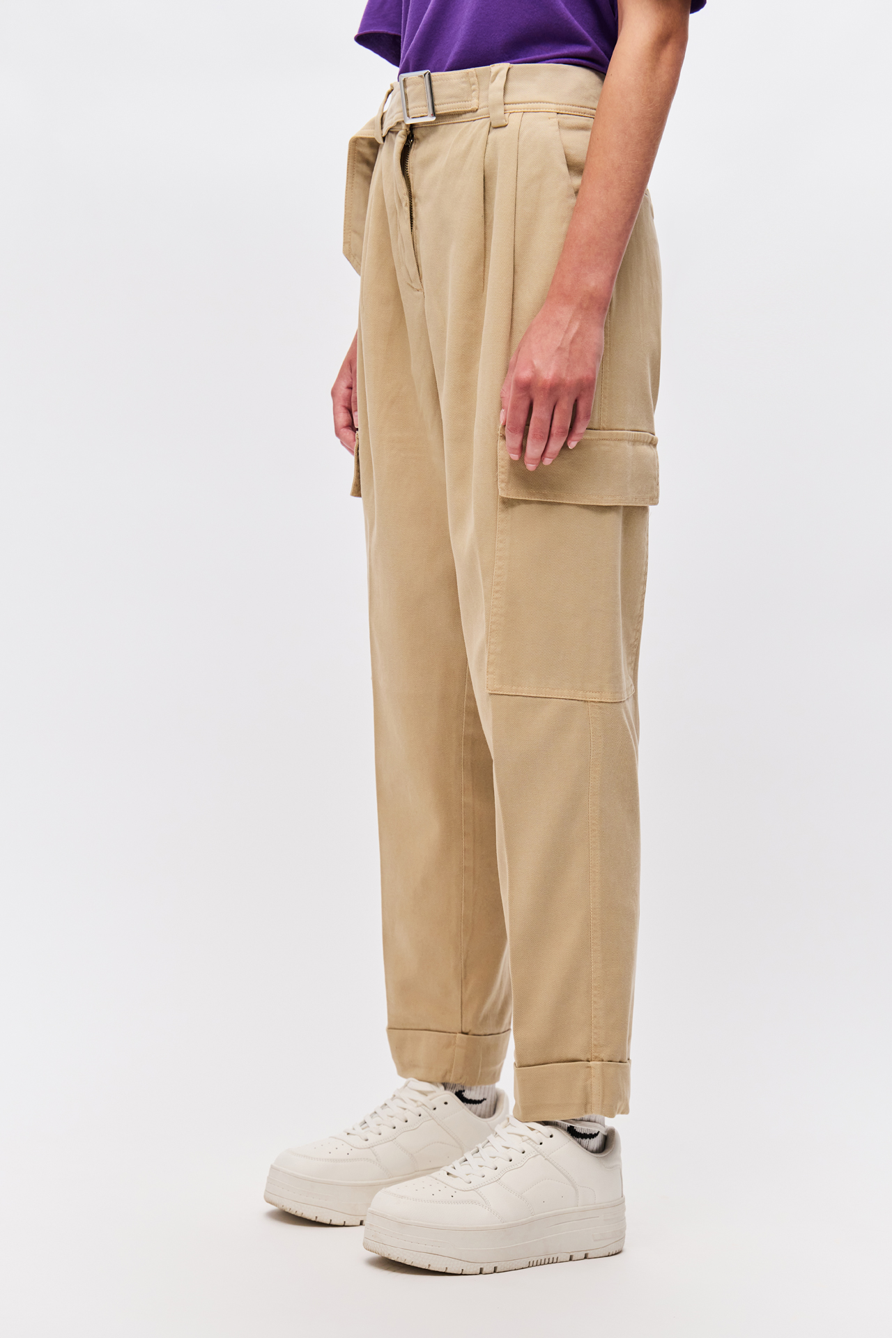 HIGH WAIST PLEATED CARGO PANTS