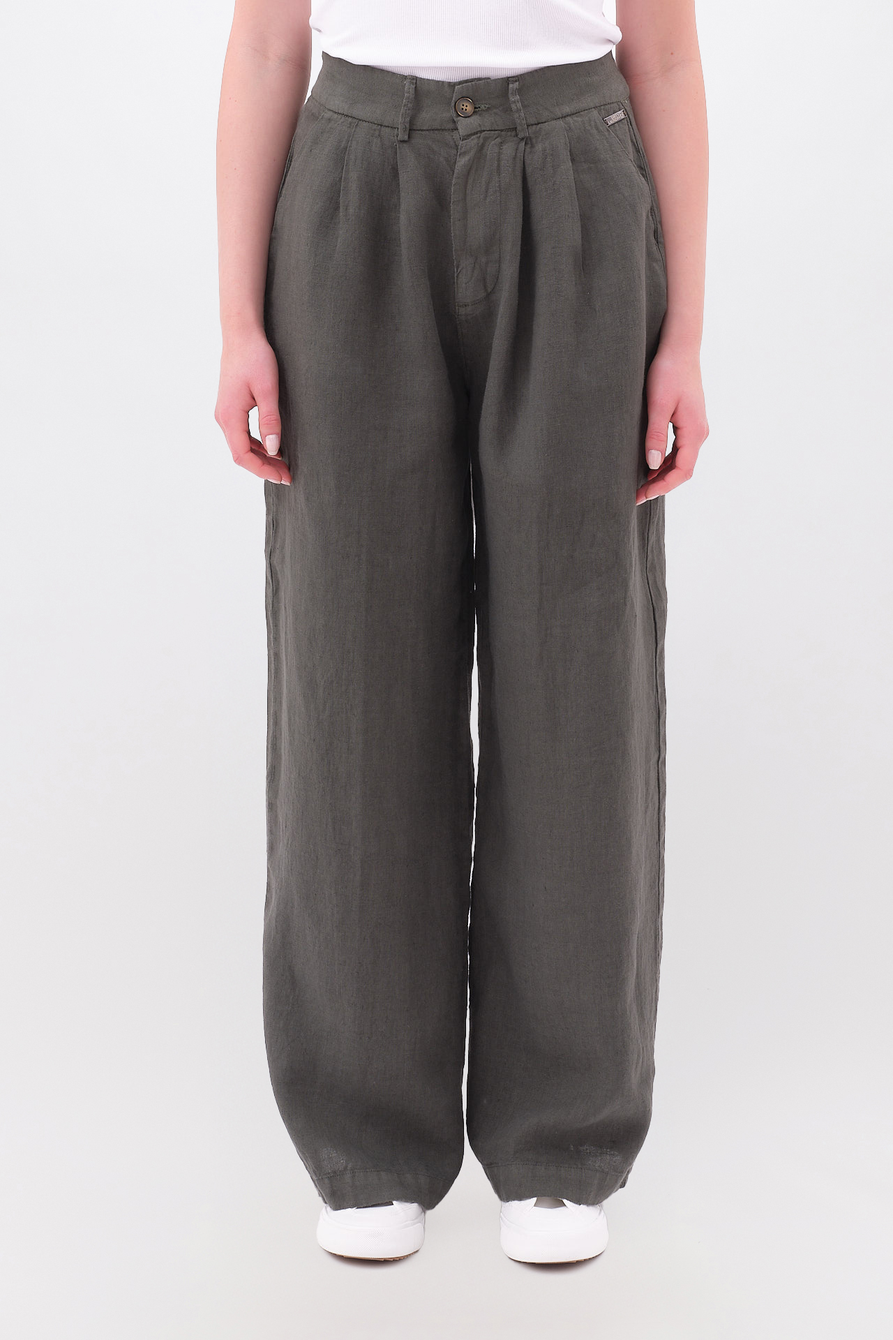 WIDELEG PLEATED PANTS