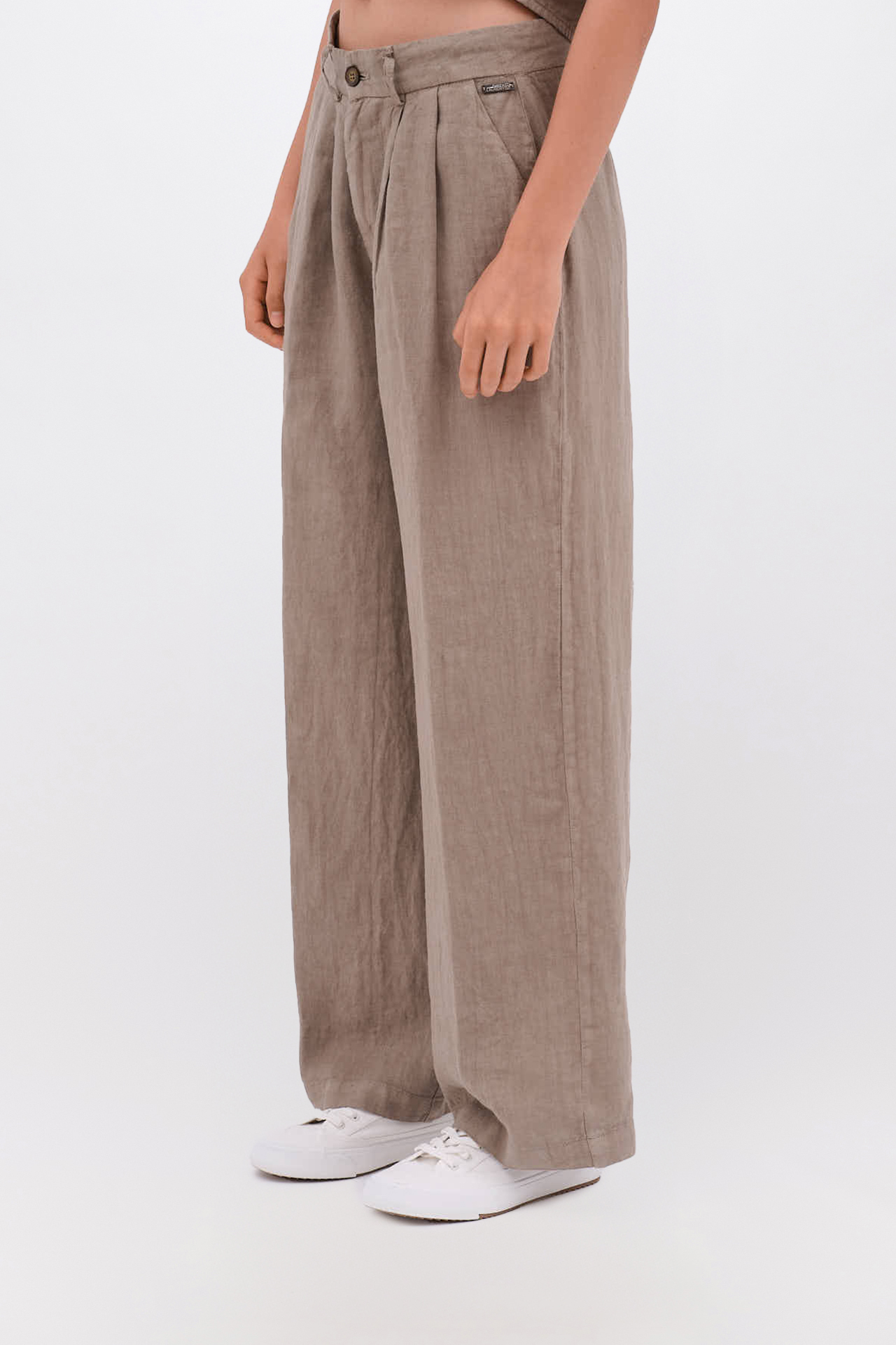 WIDELEG PLEATED PANTS