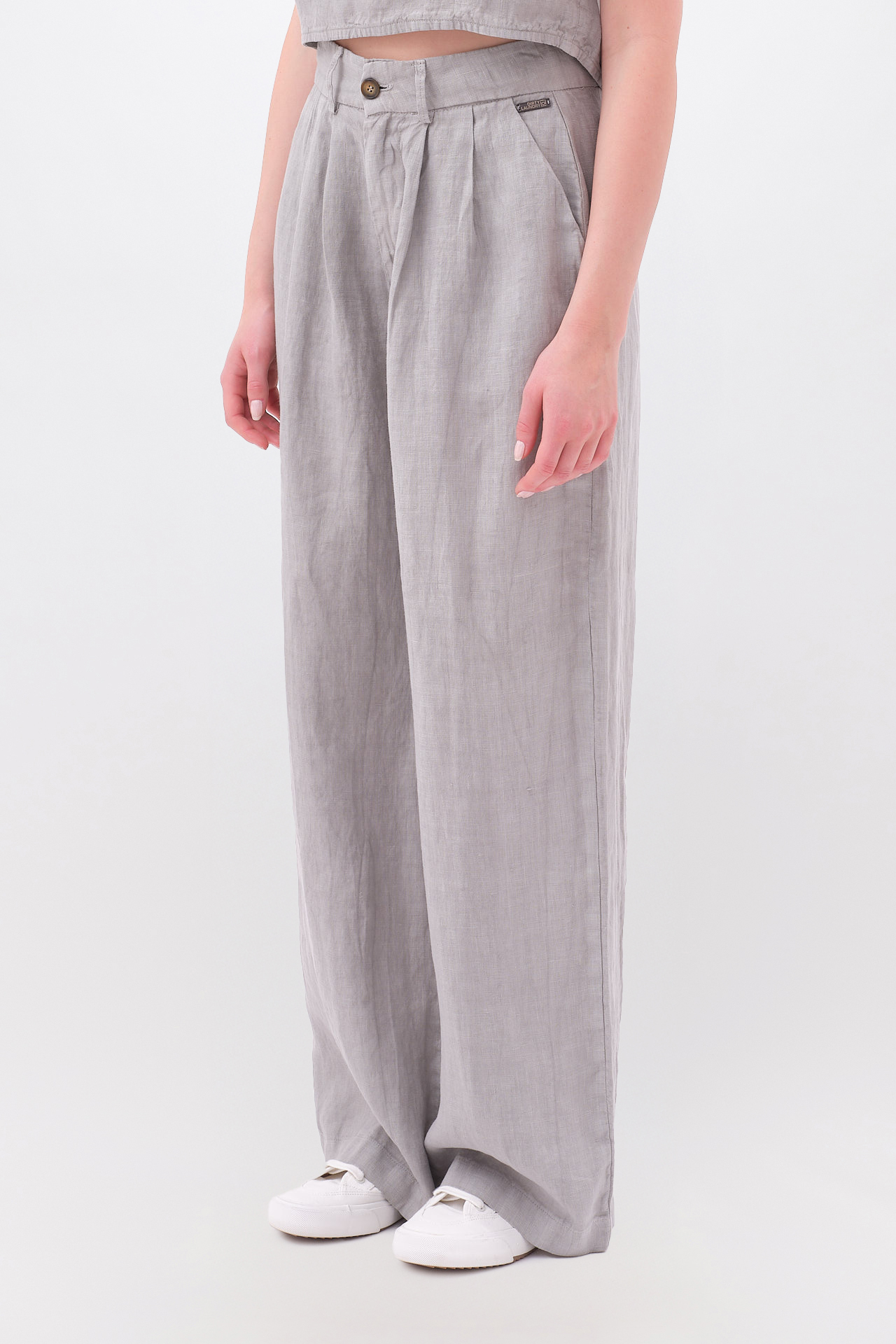 WIDELEG PLEATED PANTS