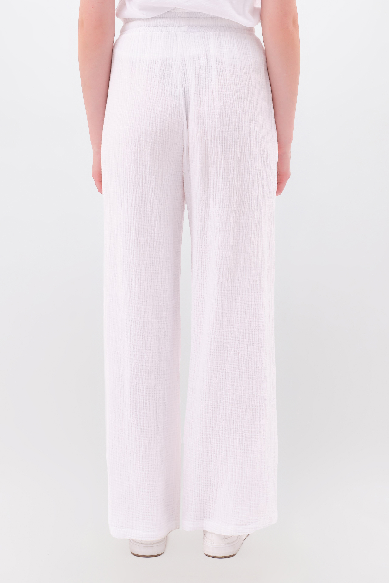 RELAXED PANTS WITH RAW EDGES
