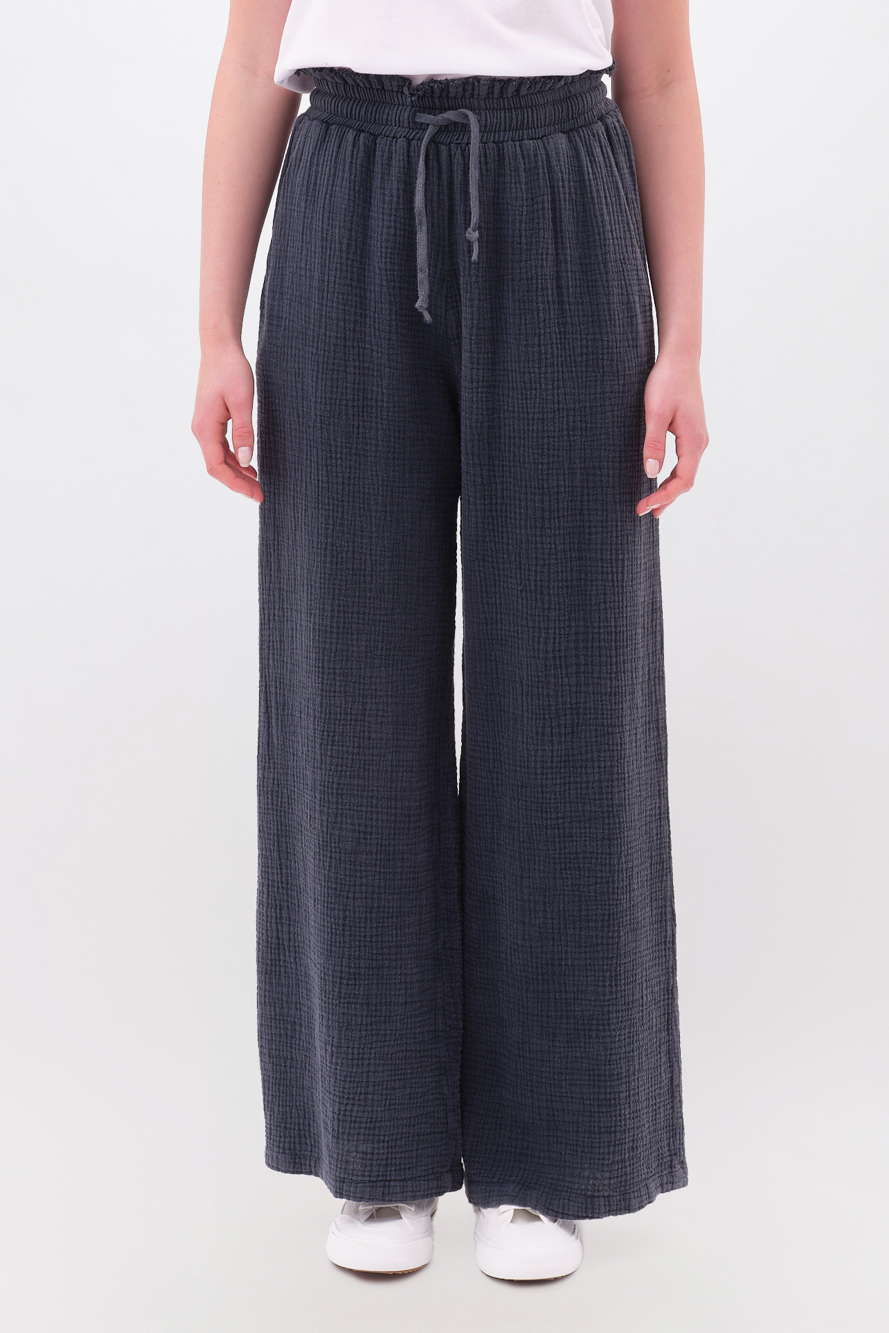 RELAXED PANTS WITH RAW EDGES