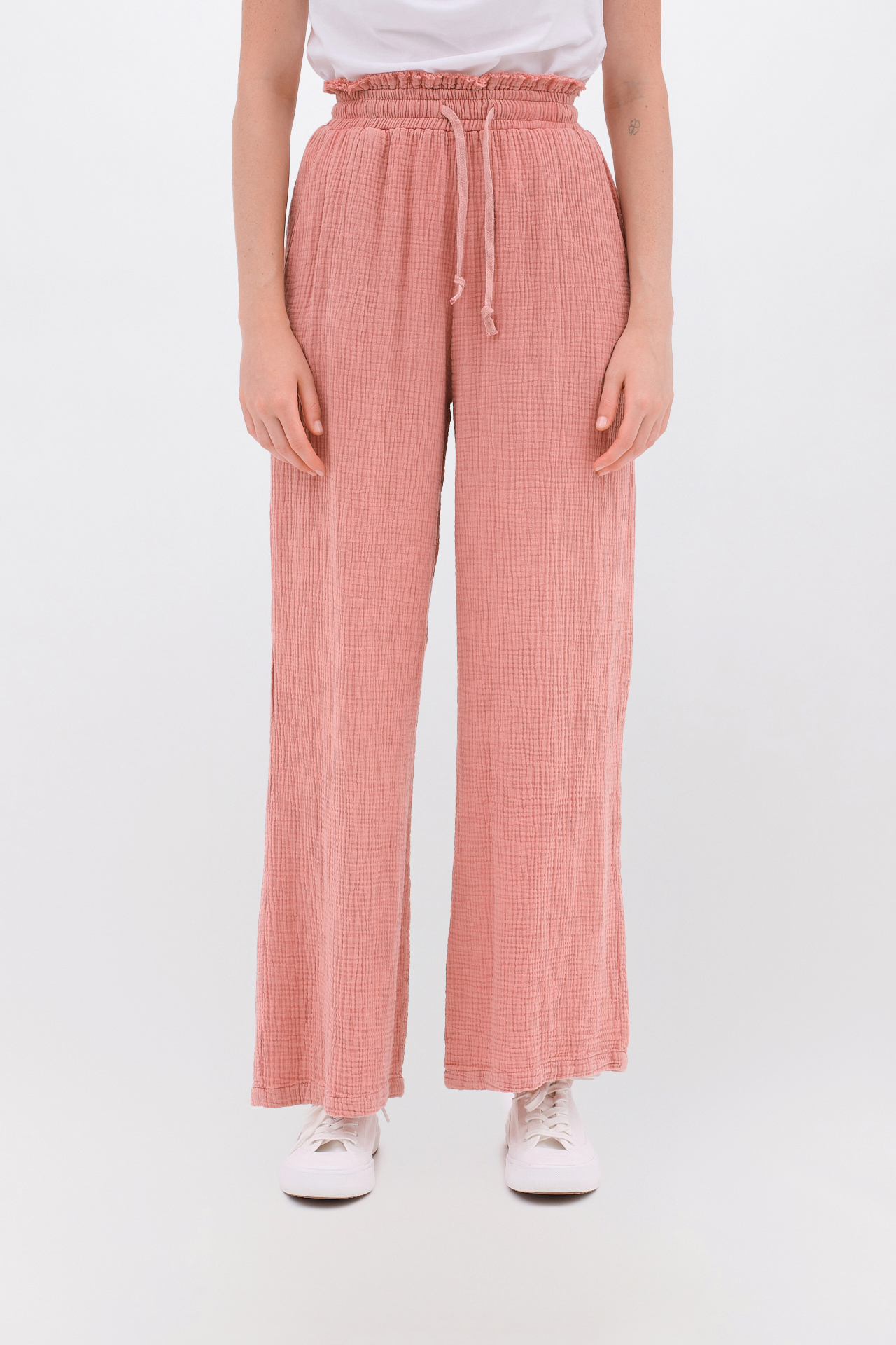 RELAXED PANTS WITH RAW EDGES