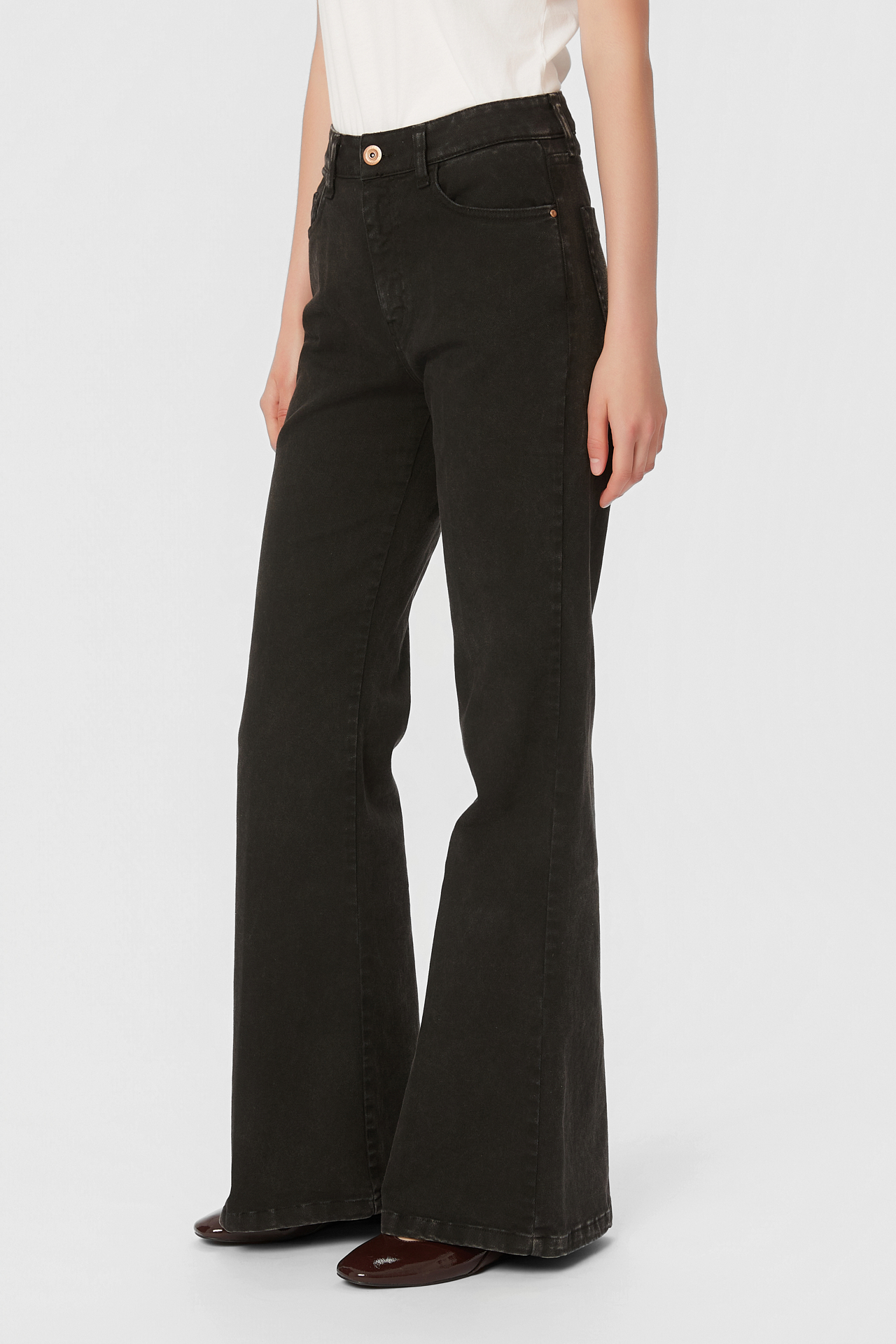 MID RISE FLARE PANTS