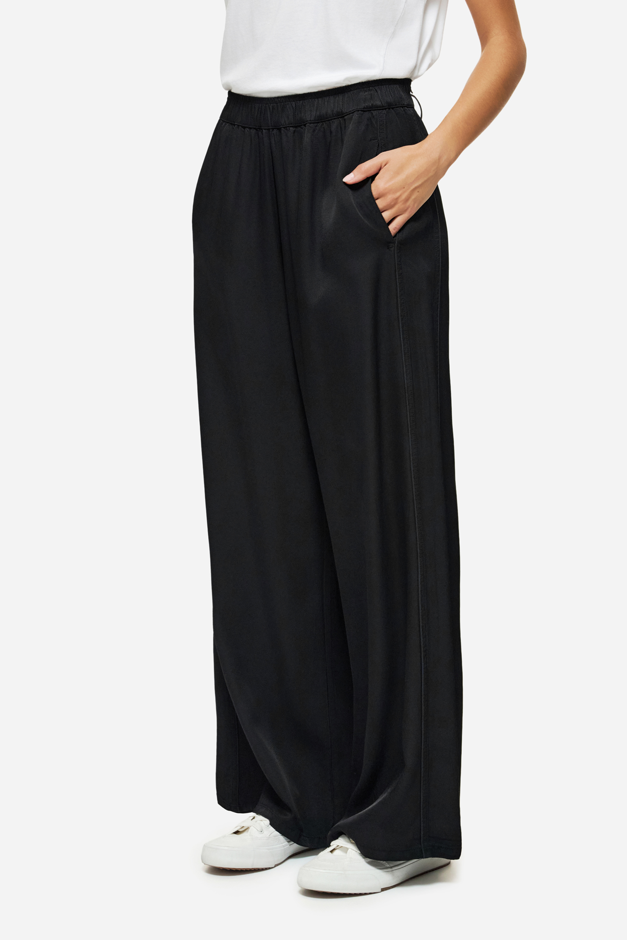 SATIN WIDE LEG PANTS
