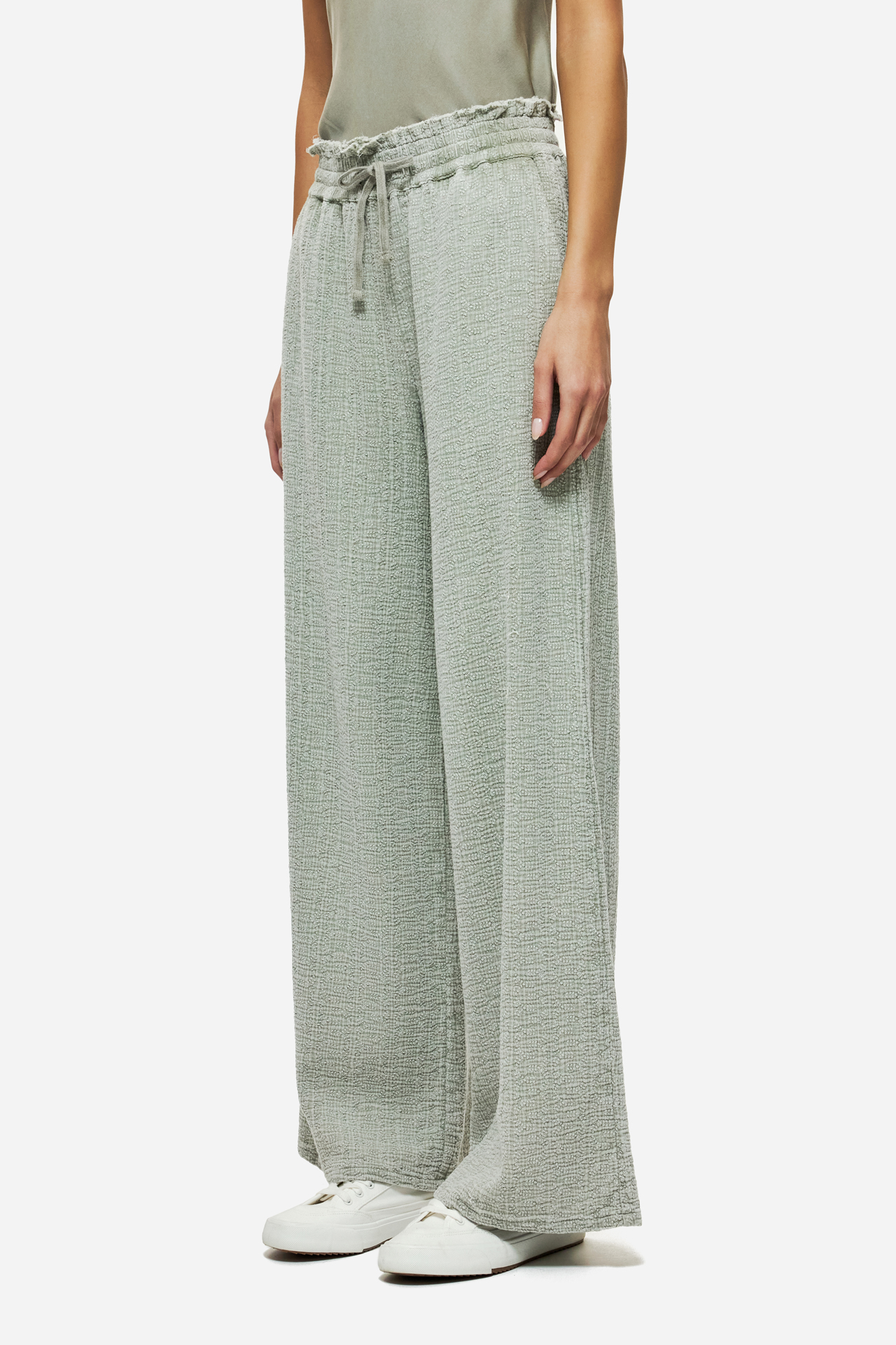 WIDE LEG PANTS WITH RAW EDGES