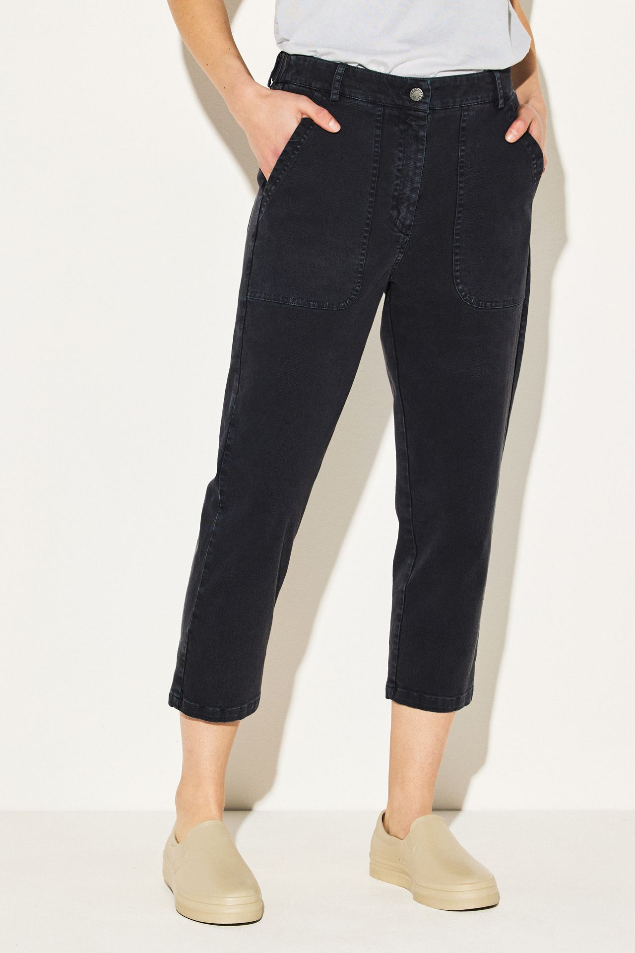 Front Pocket Pant