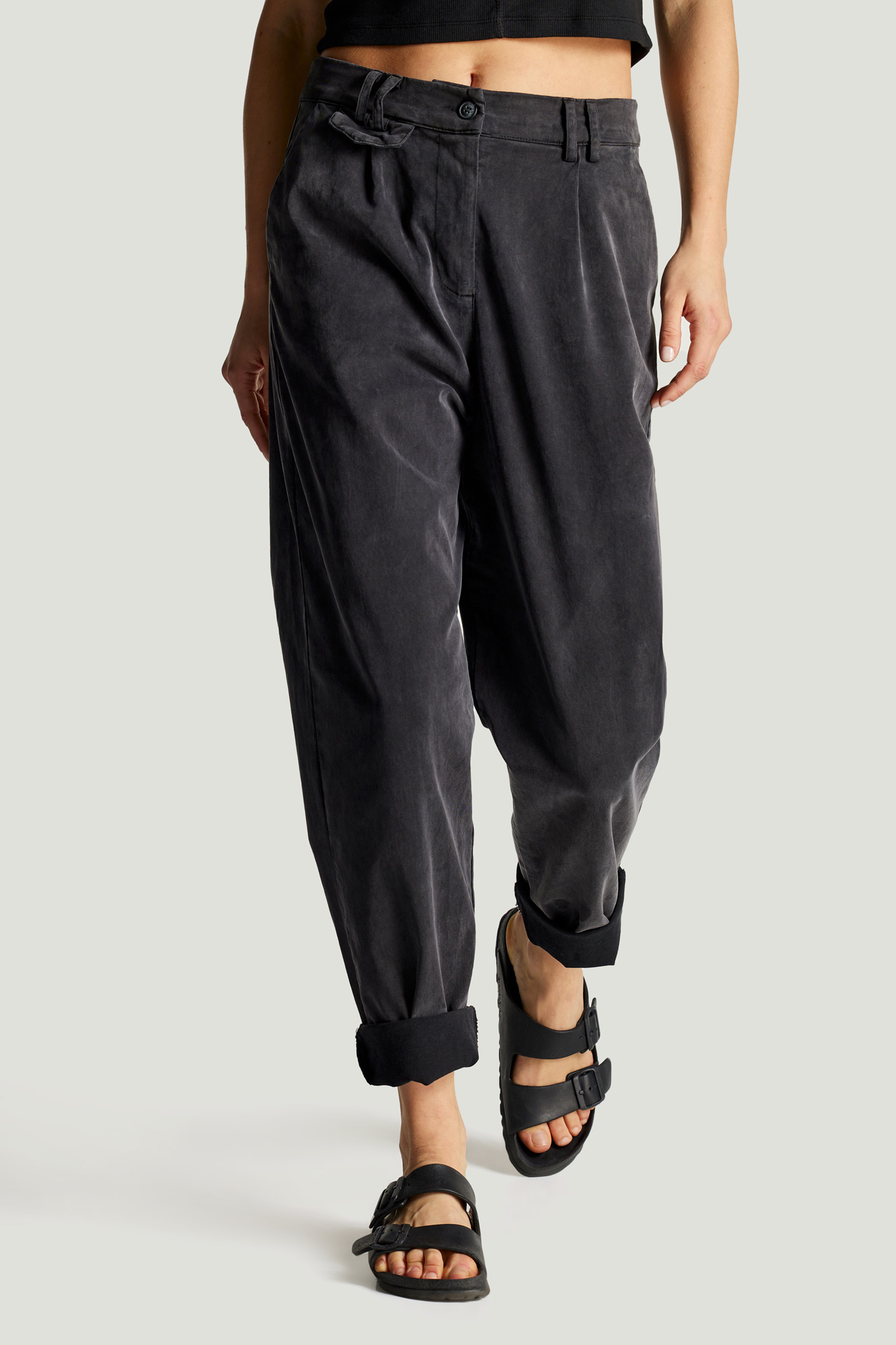 High-Rise Pleated Trouser