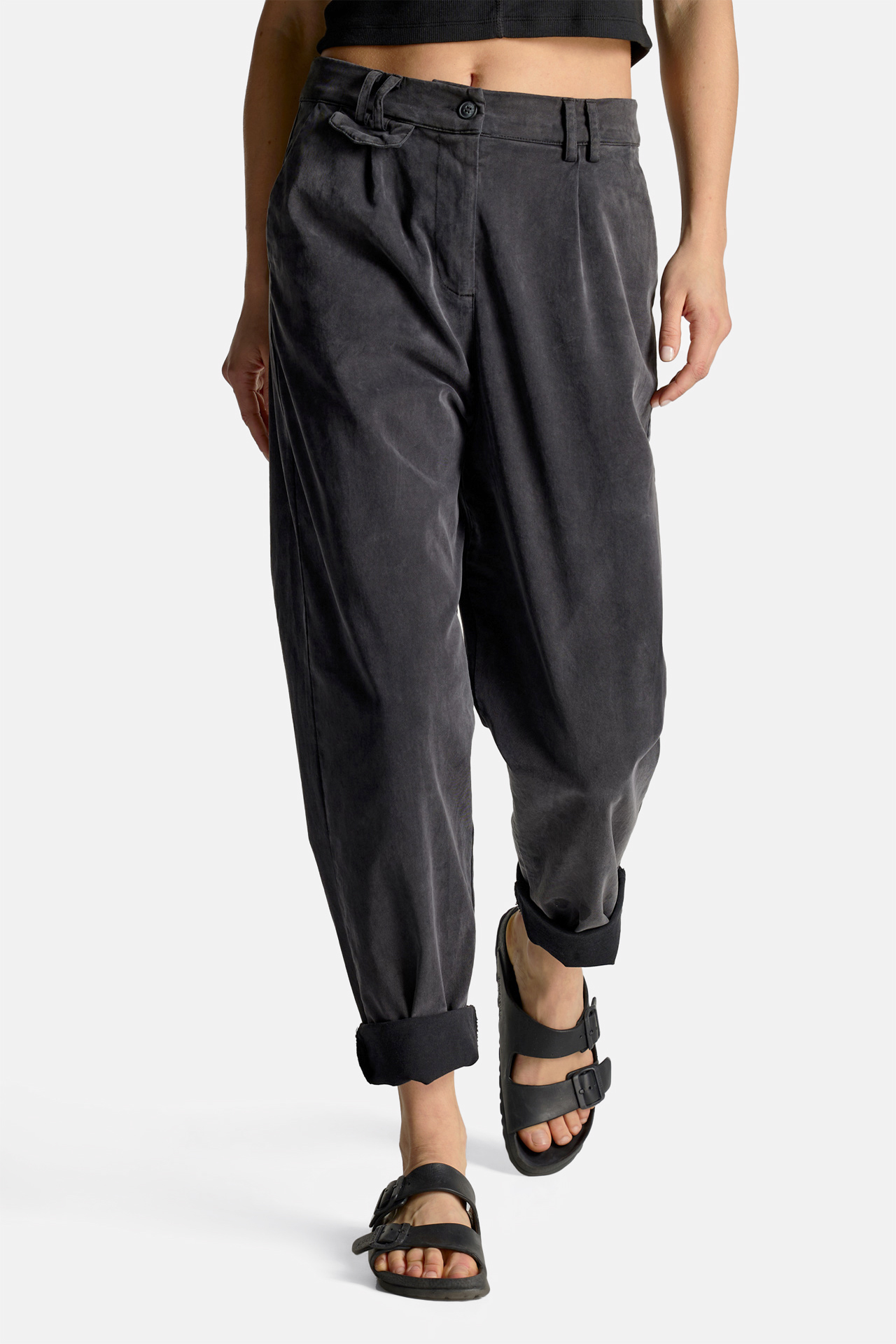 High-Rise Pleated Trouser