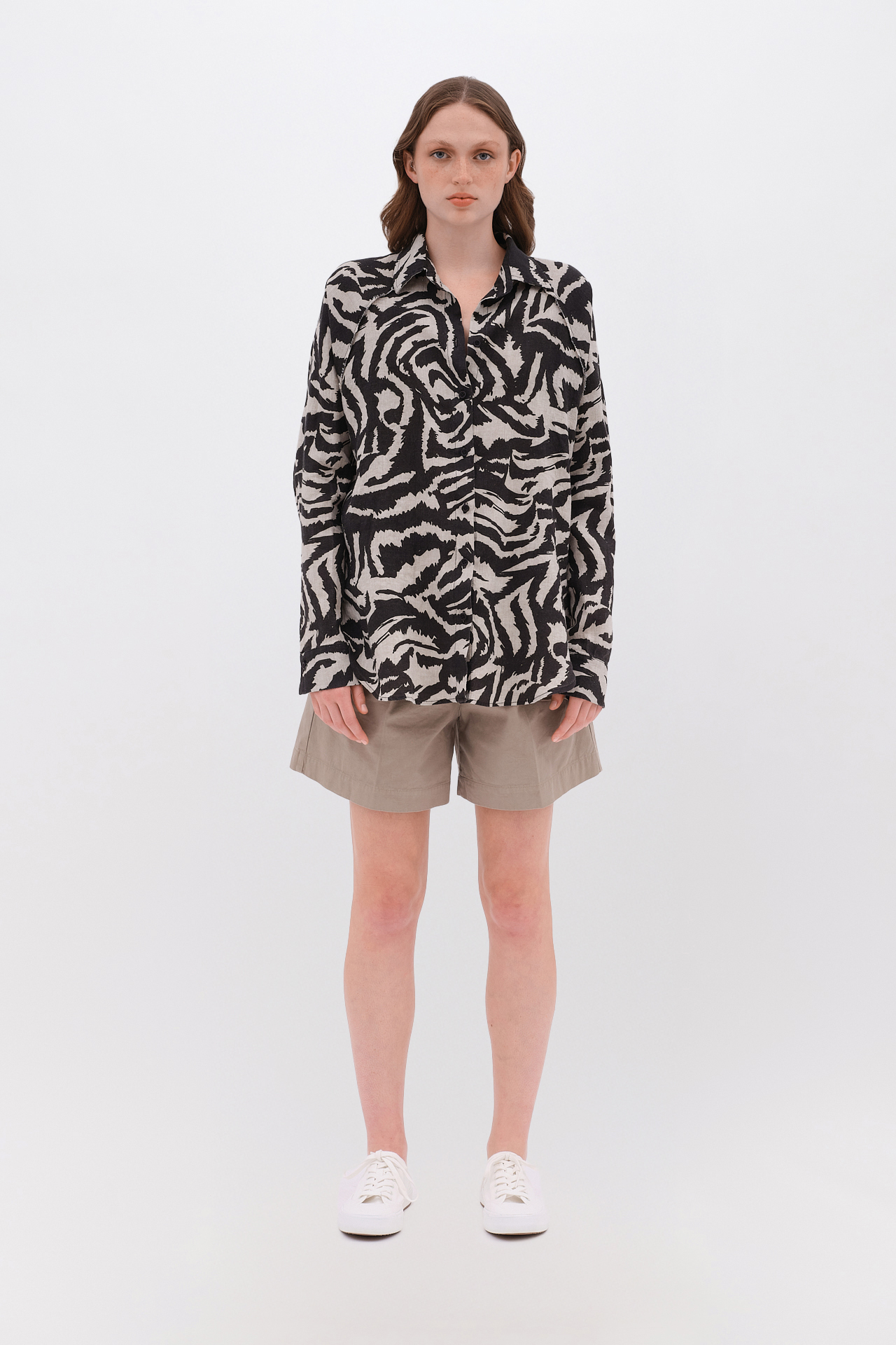 ANIMAL PRINTED LINEN SHIRT