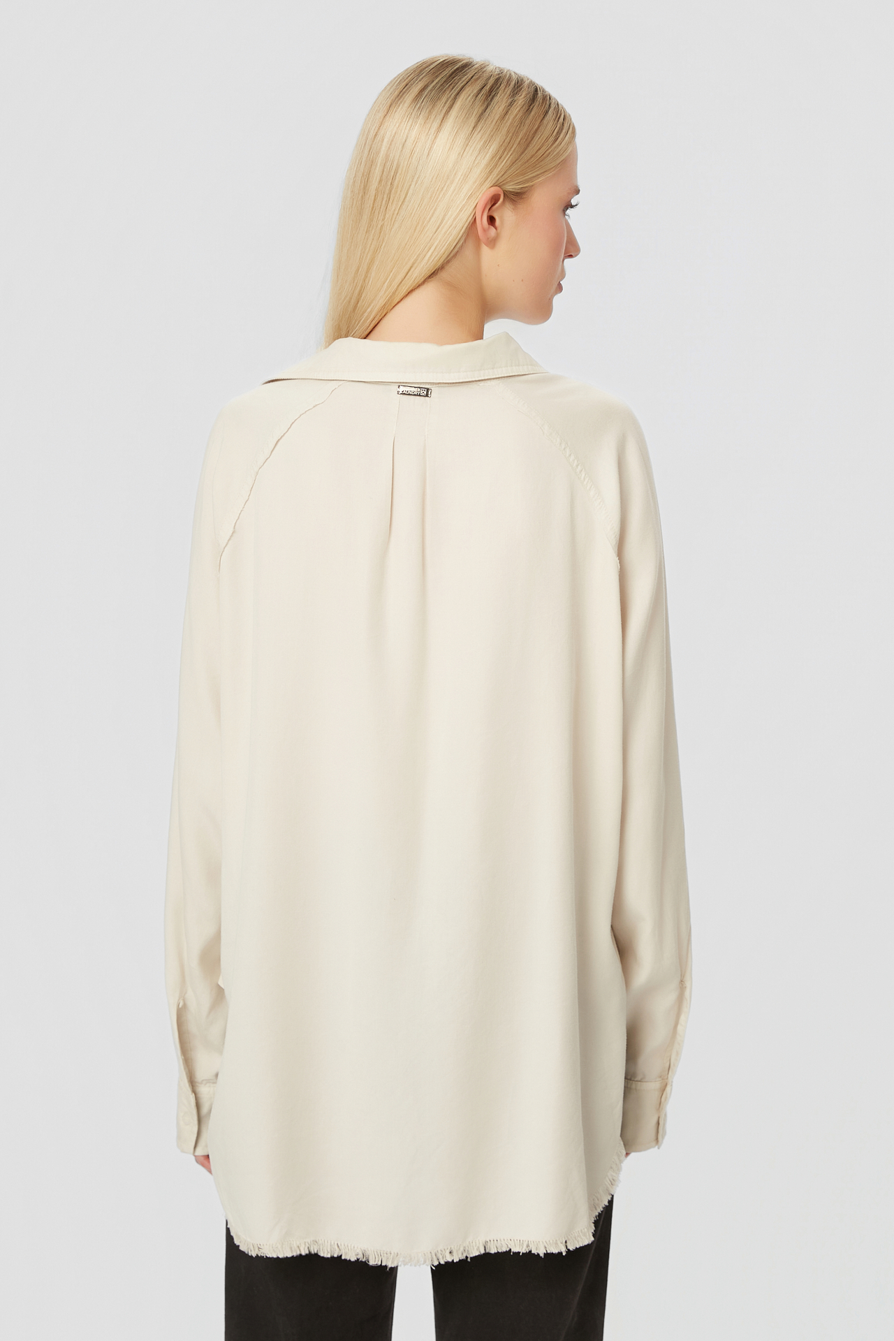 RELAXED RAGLAN SHIRT