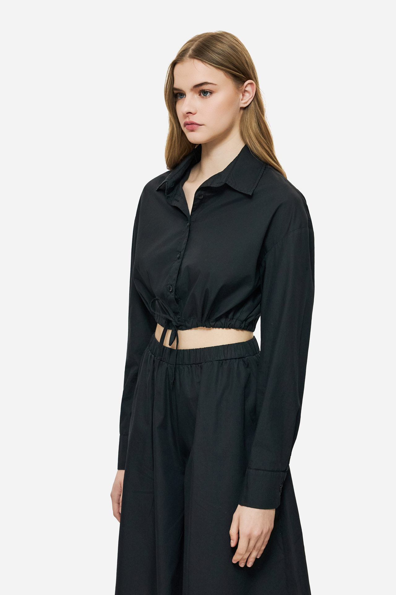 CROPPED SHIRT WITH DRAWSTRING