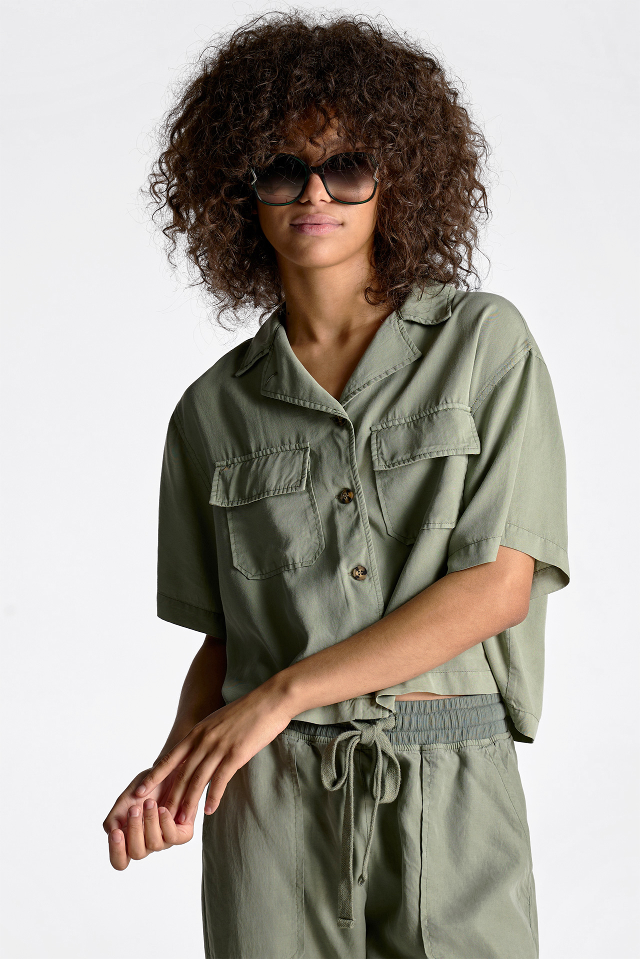 Crop Short Sleeve Shirt