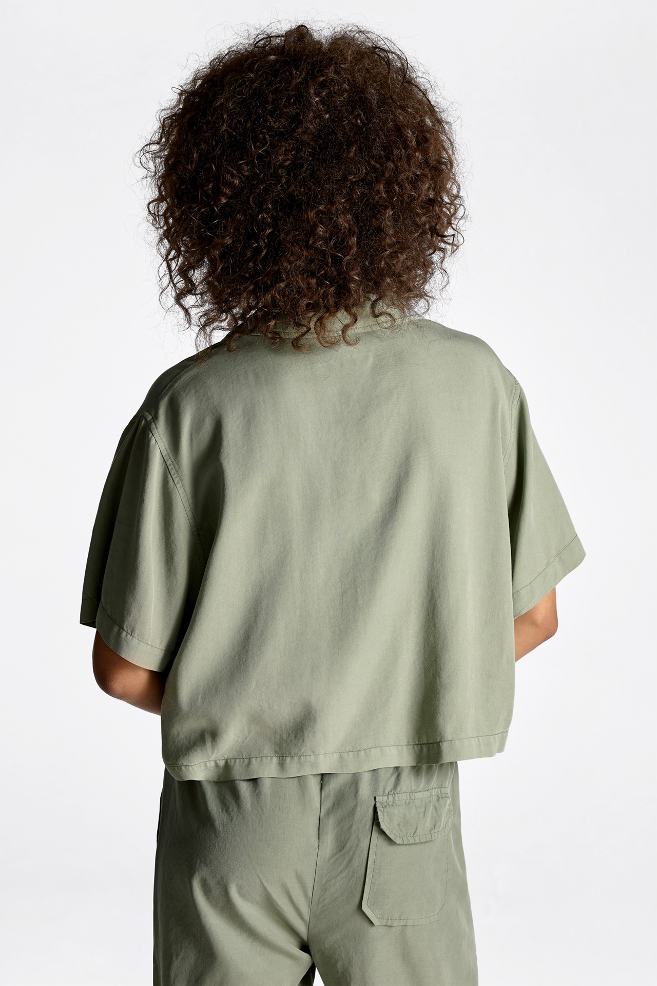 Crop Short Sleeve Shirt