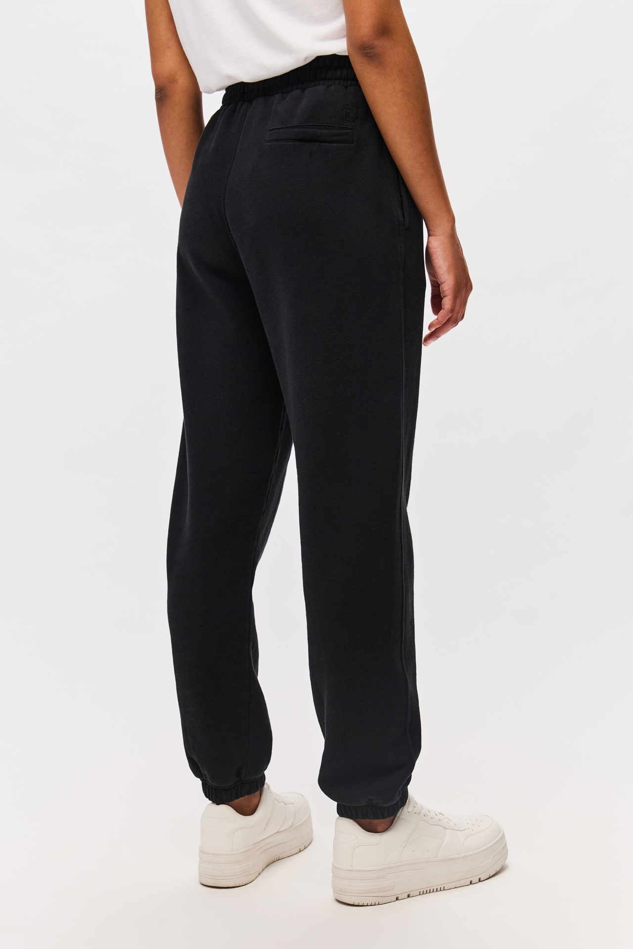 REGULAR CUFFED SWEATPANTS