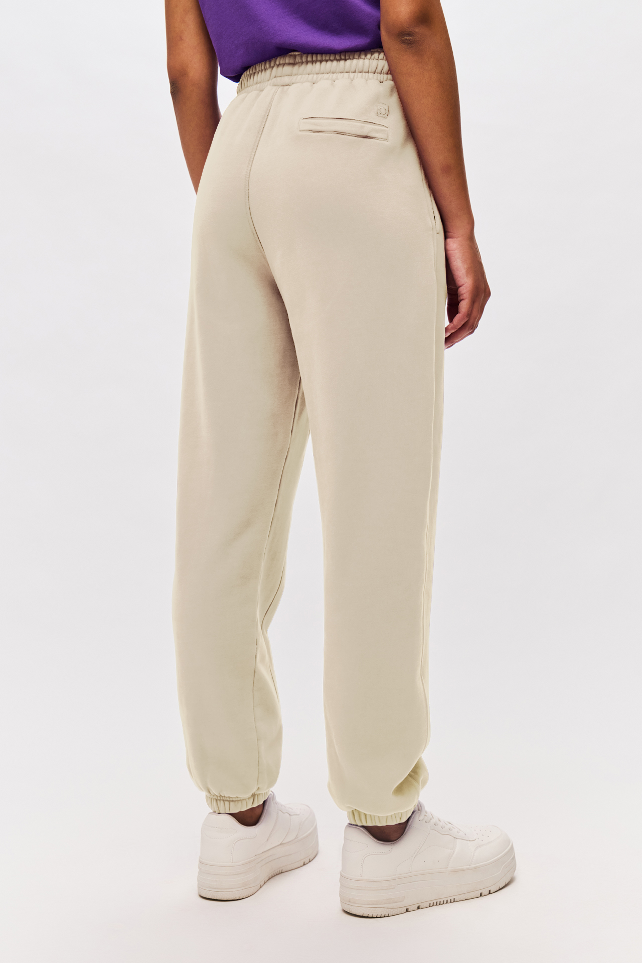 REGULAR CUFFED SWEATPANTS