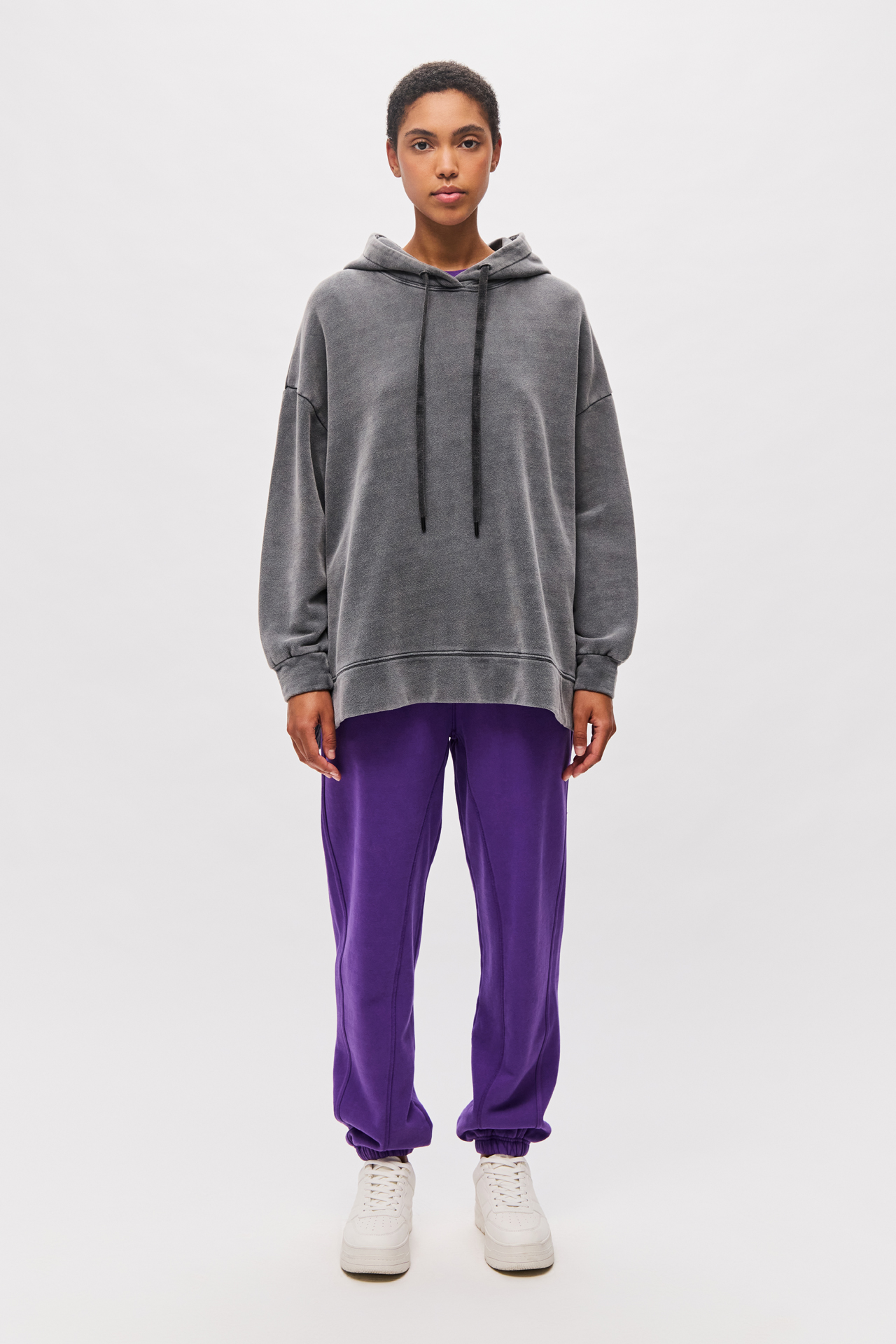 REGULAR CUFFED SWEATPANTS