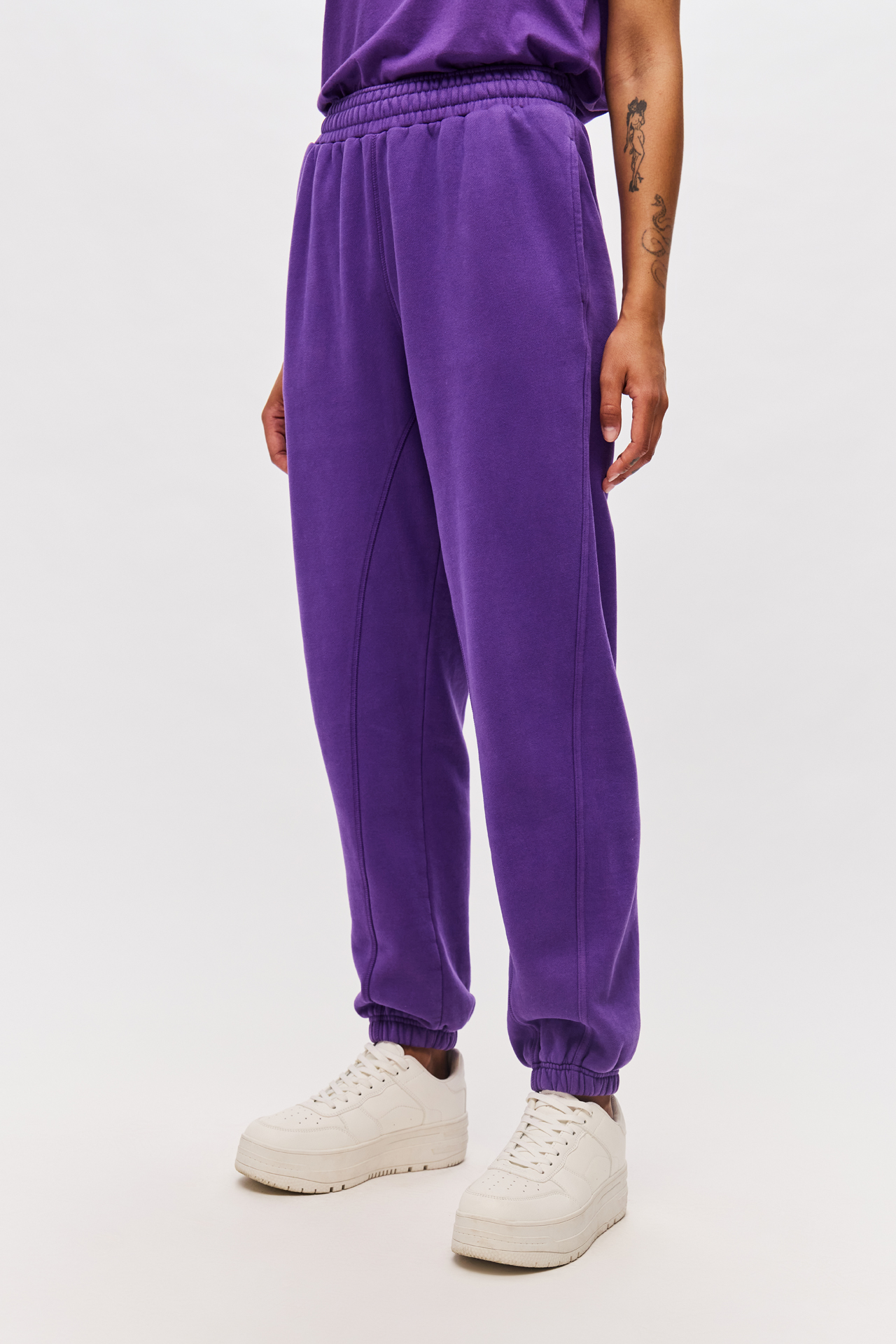 REGULAR CUFFED SWEATPANTS
