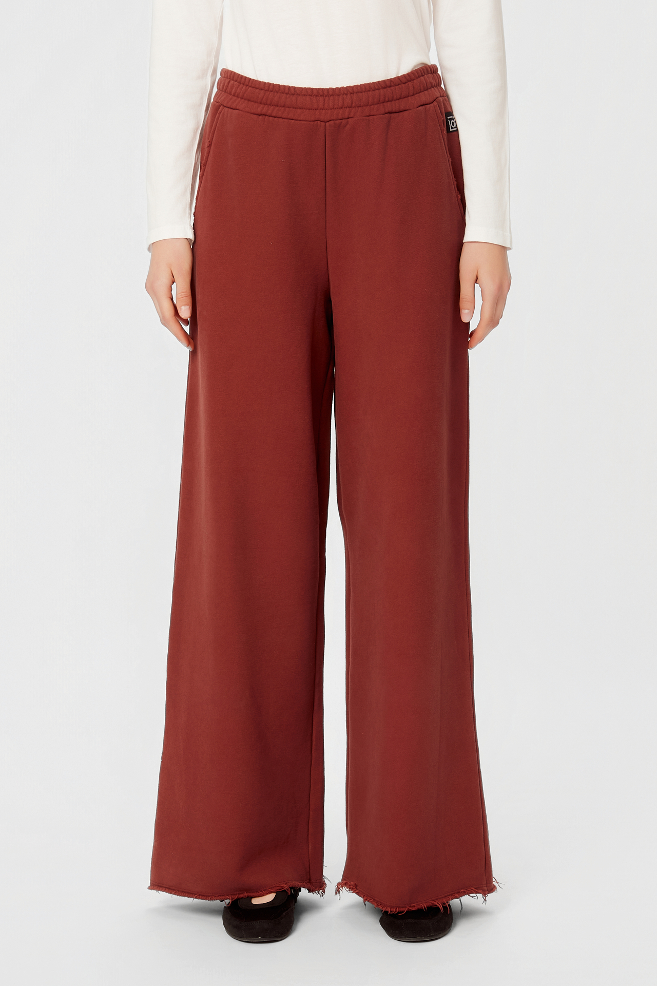 WIDELEG SWEATPANTS WITH RAW EDGES