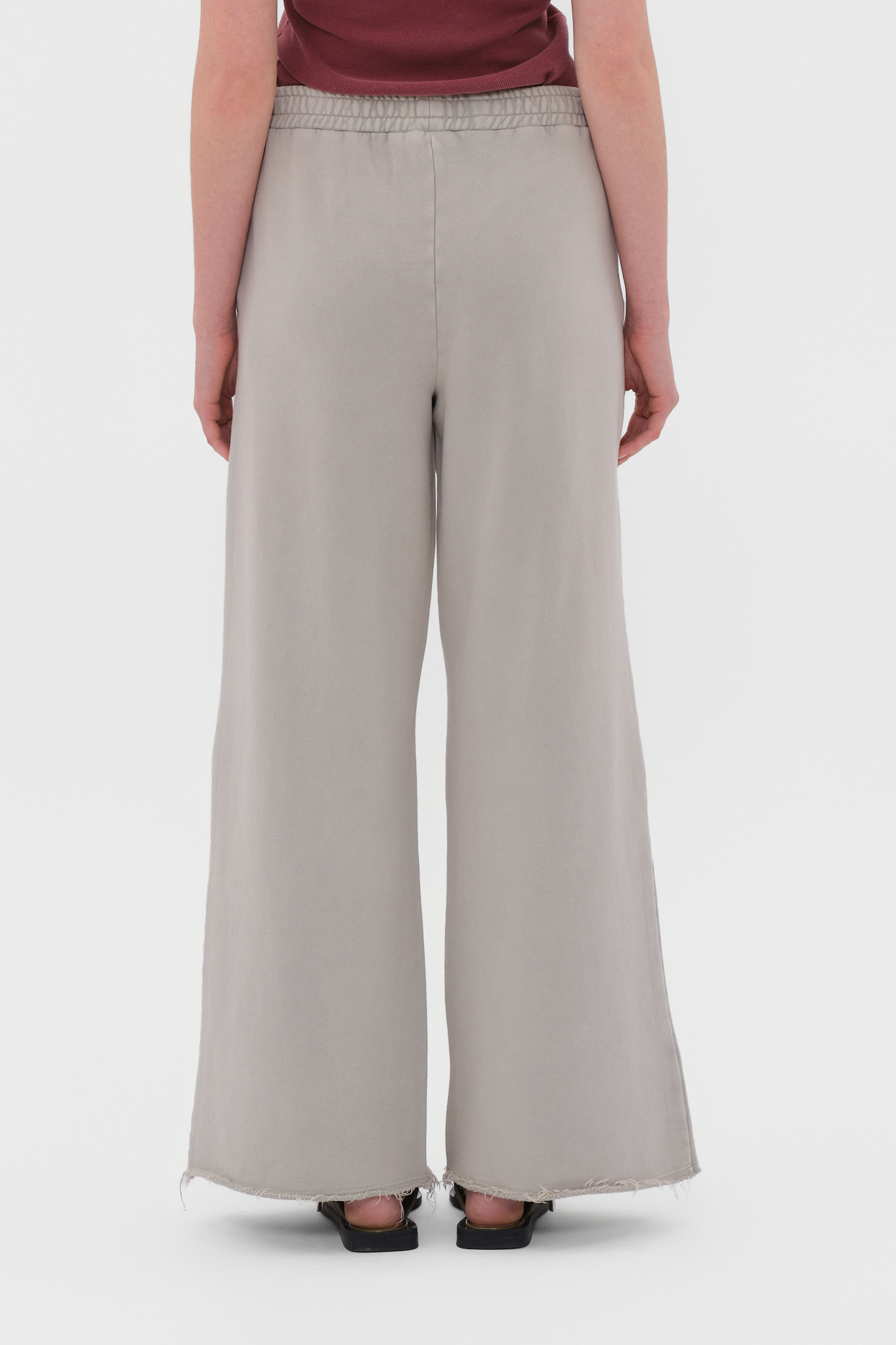 WIDELEG SWEATPANTS WITH RAW EDGES