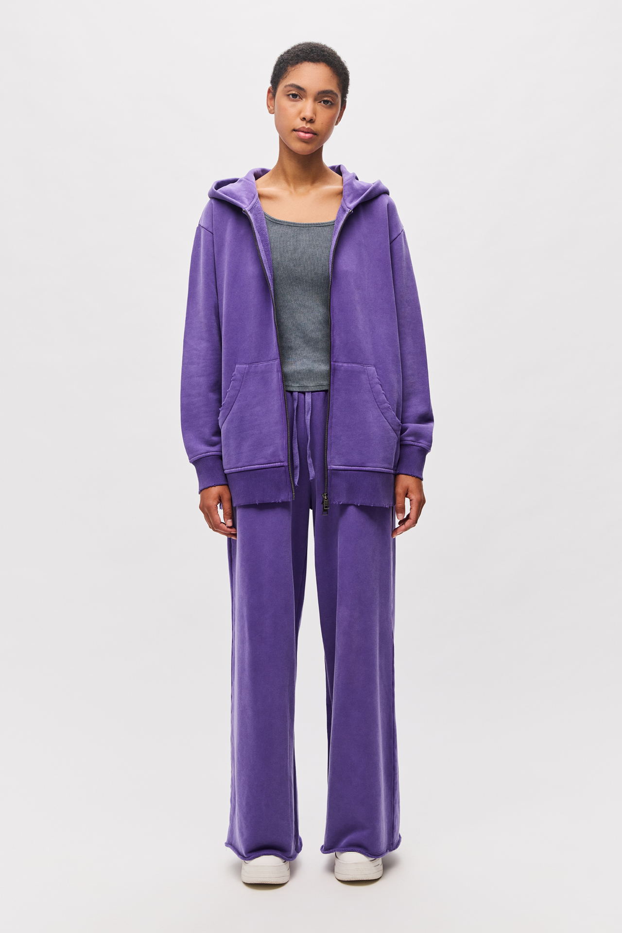 WIDELEG SWEATPANTS WITH RAW EDGES