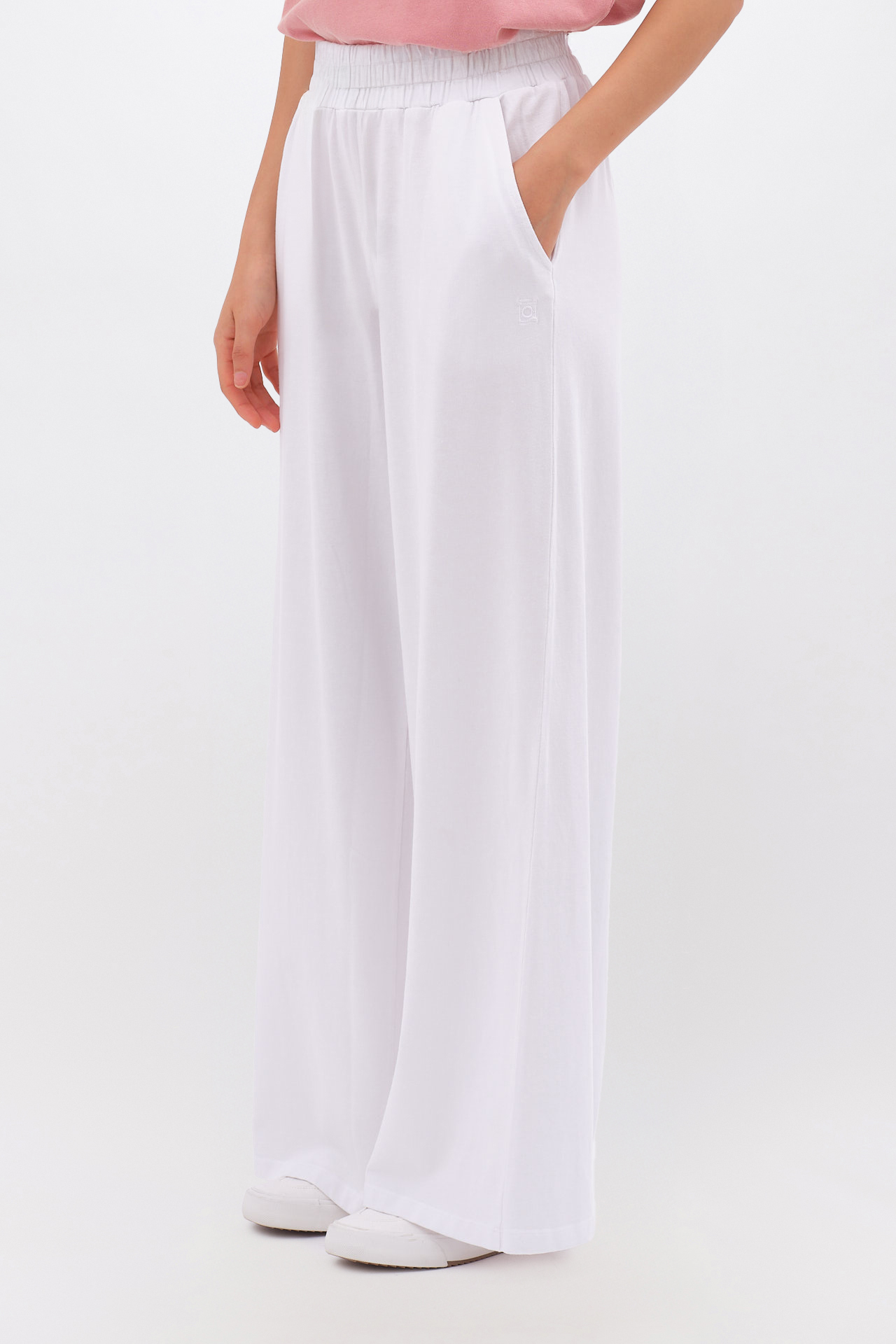 WIDE LEG SWEATPANTS