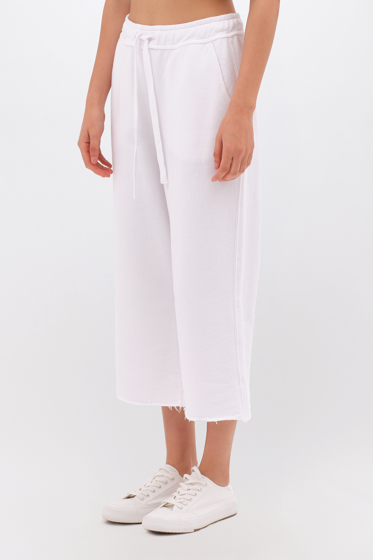 CROPPED SWEATPANTS