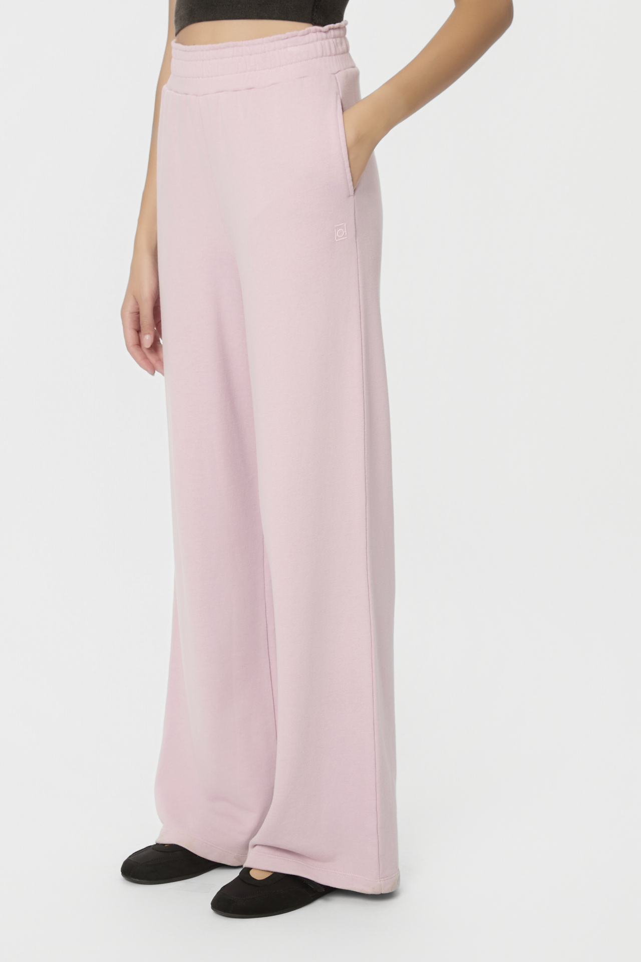 HIGH WAIST STRAIGHT LEG SWEATPANTS