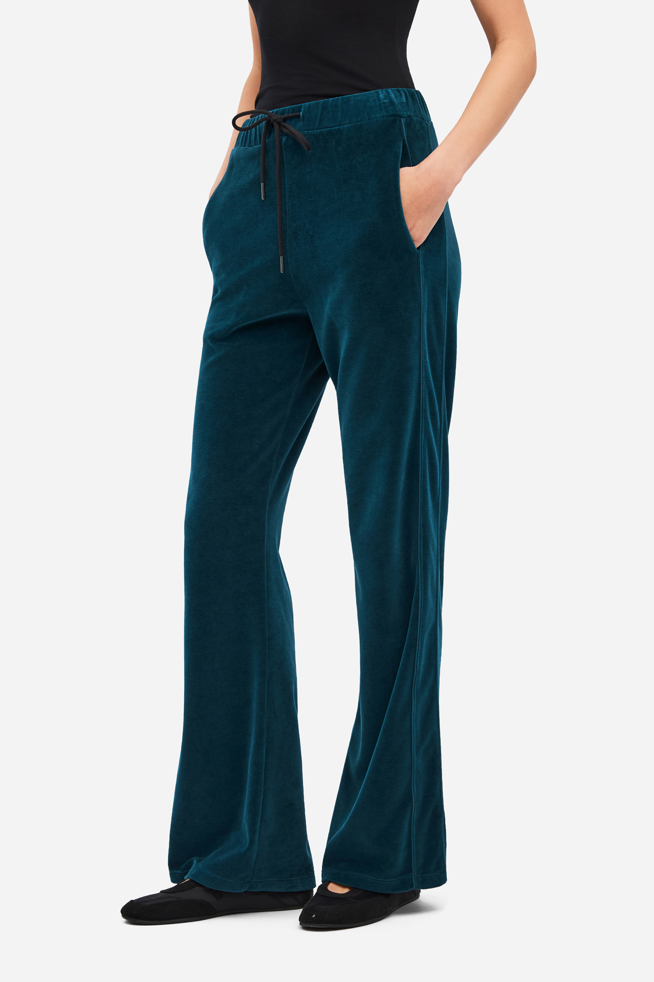 VELVET FLARED SWEATPANTS
