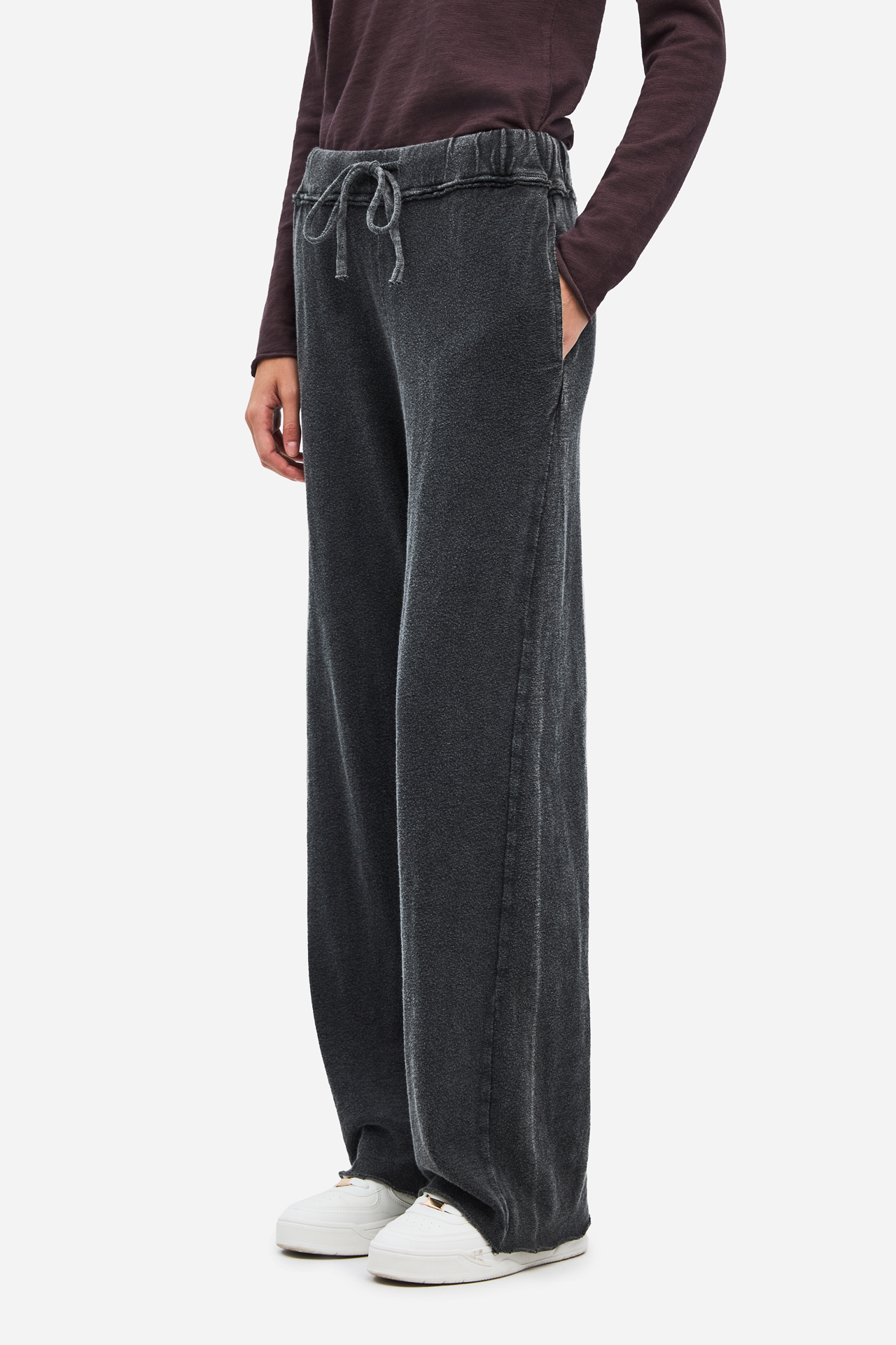 LIGHT SWEATPANTS
