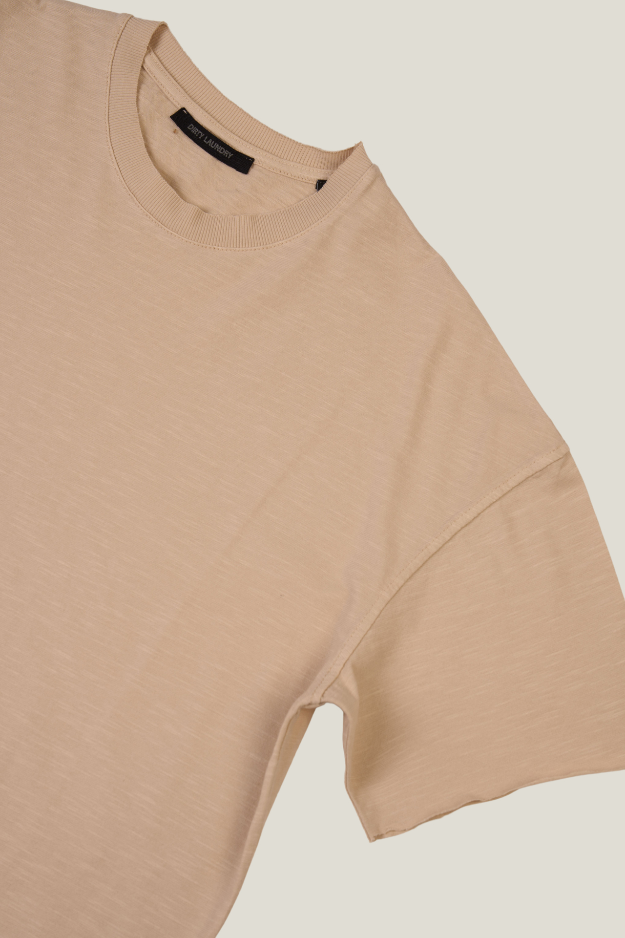 Raw Cut Detail Shortsleeve