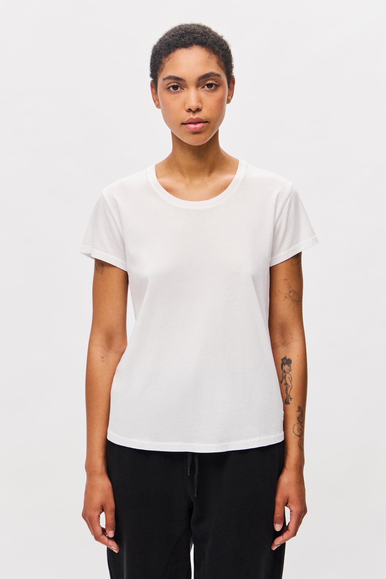 ROUNDNECK T-SHIRT